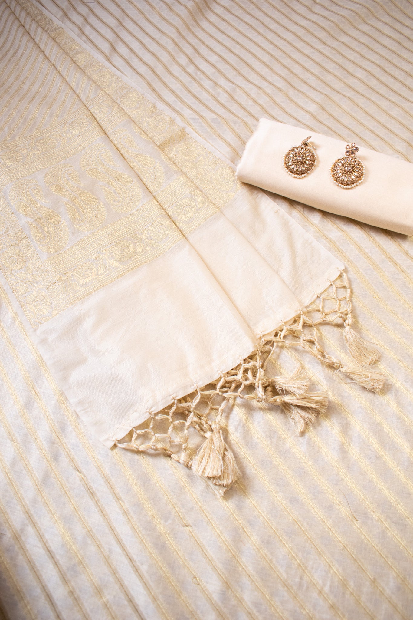 Banarasi Cotton Silk Zari Weaving Salwar Kameez Material-Cream