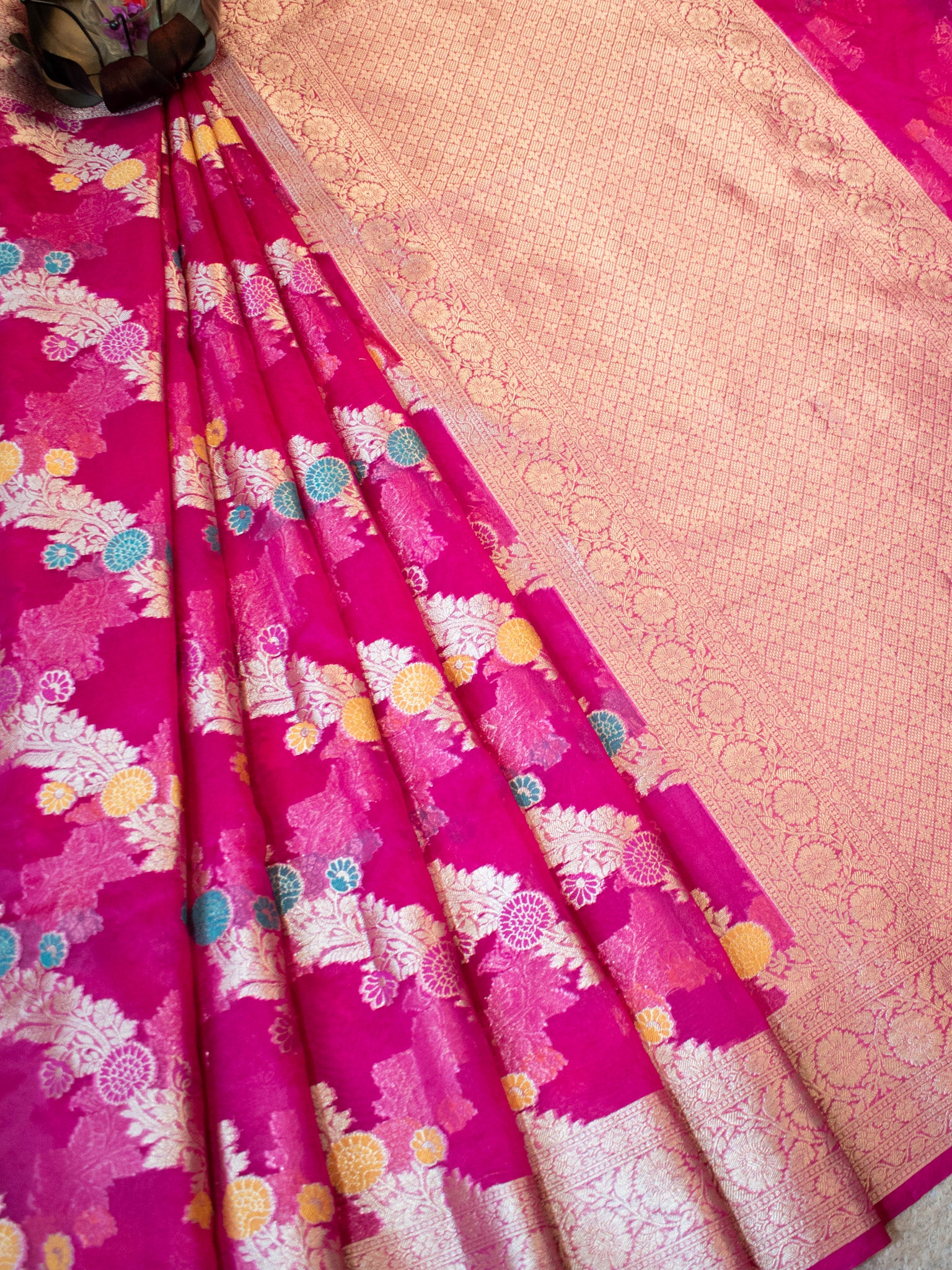 Banarasi Cotton Silk Saree With Silver Zari Weaving & Border-Pink