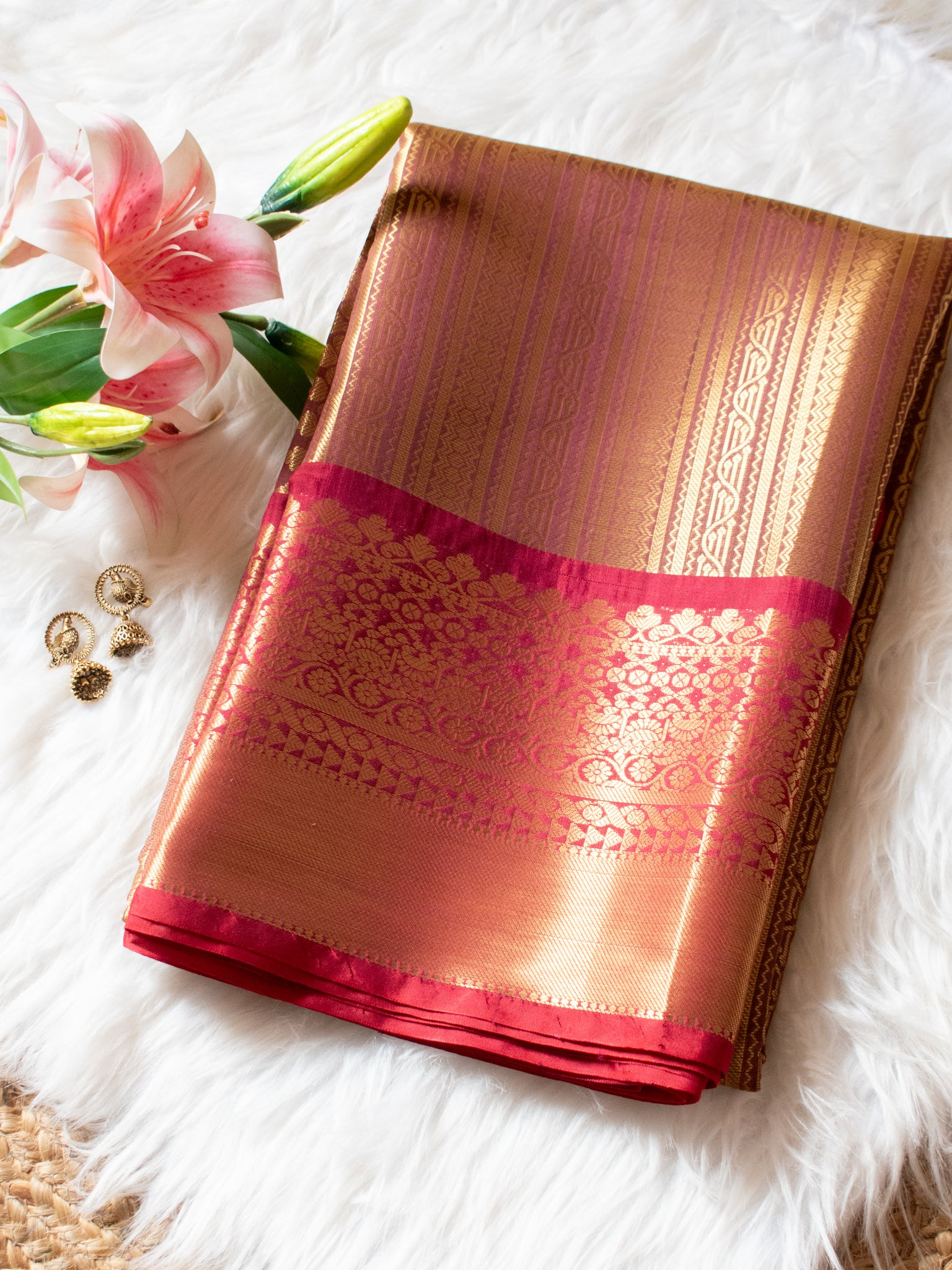 Banarasi Kora Saree With Zari Weaving & Border- Gold