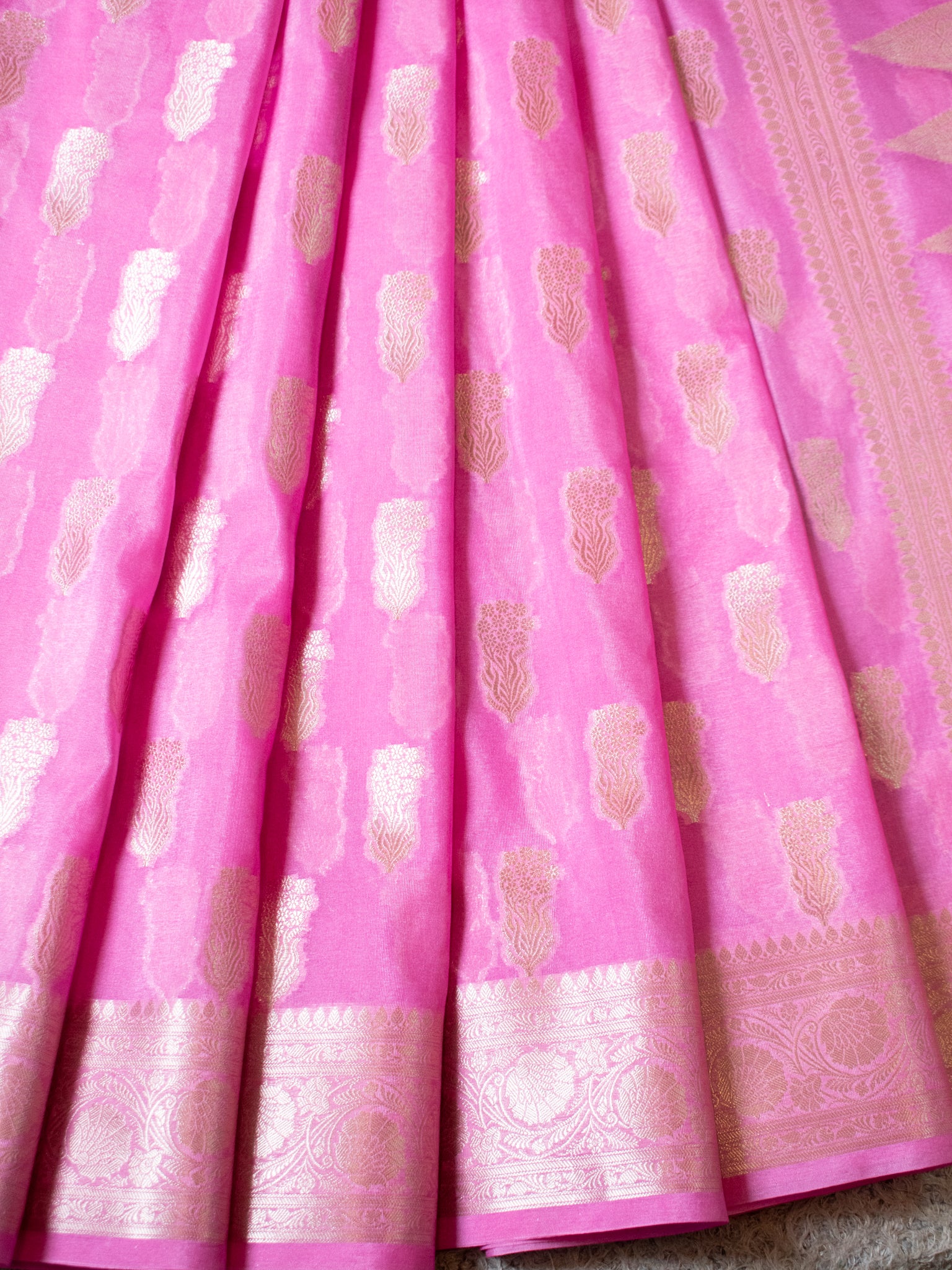 Banarasi Semi Silk Saree With Silver Zari Weaving & Border-Pink