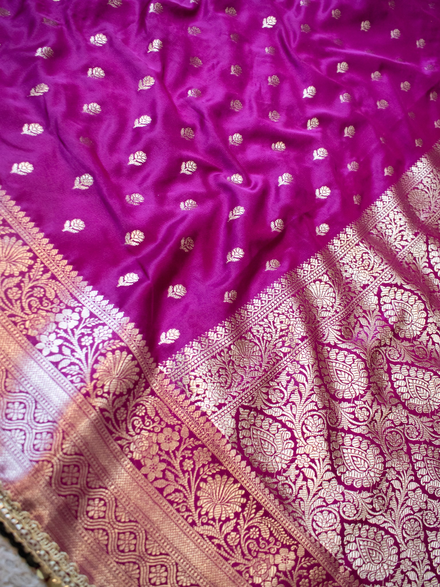 Banarasi Silk Saree With Buti Weaving & Lace Border- Purple