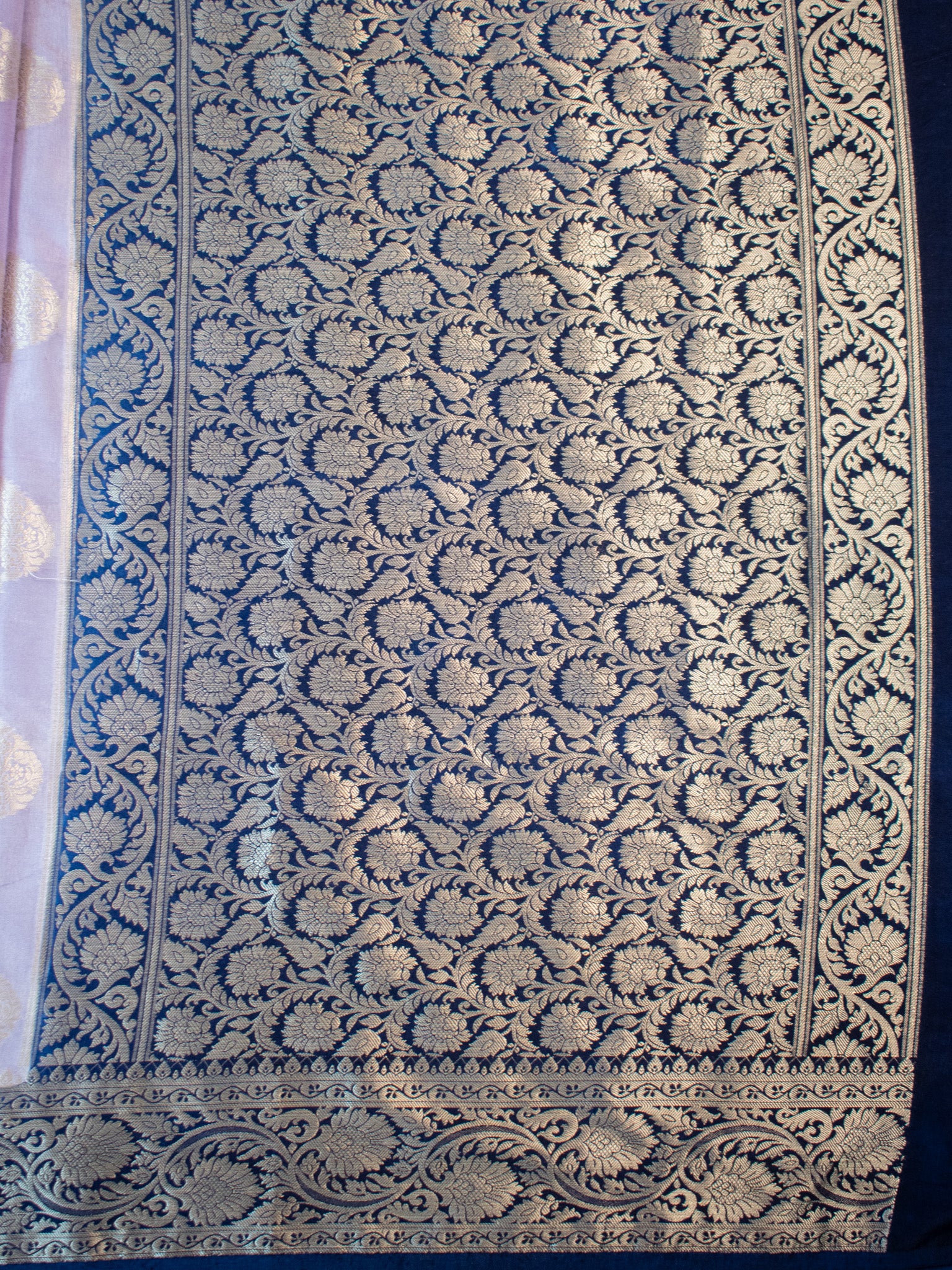 Banarasi Cotton Silk Saree With Zari Weaving & Contrast Border-Lavender