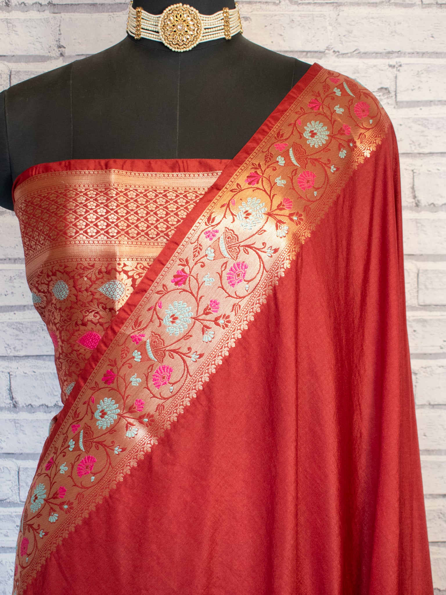 Banarasi Plain Semi Katan Saree With Meena Border- Maroon