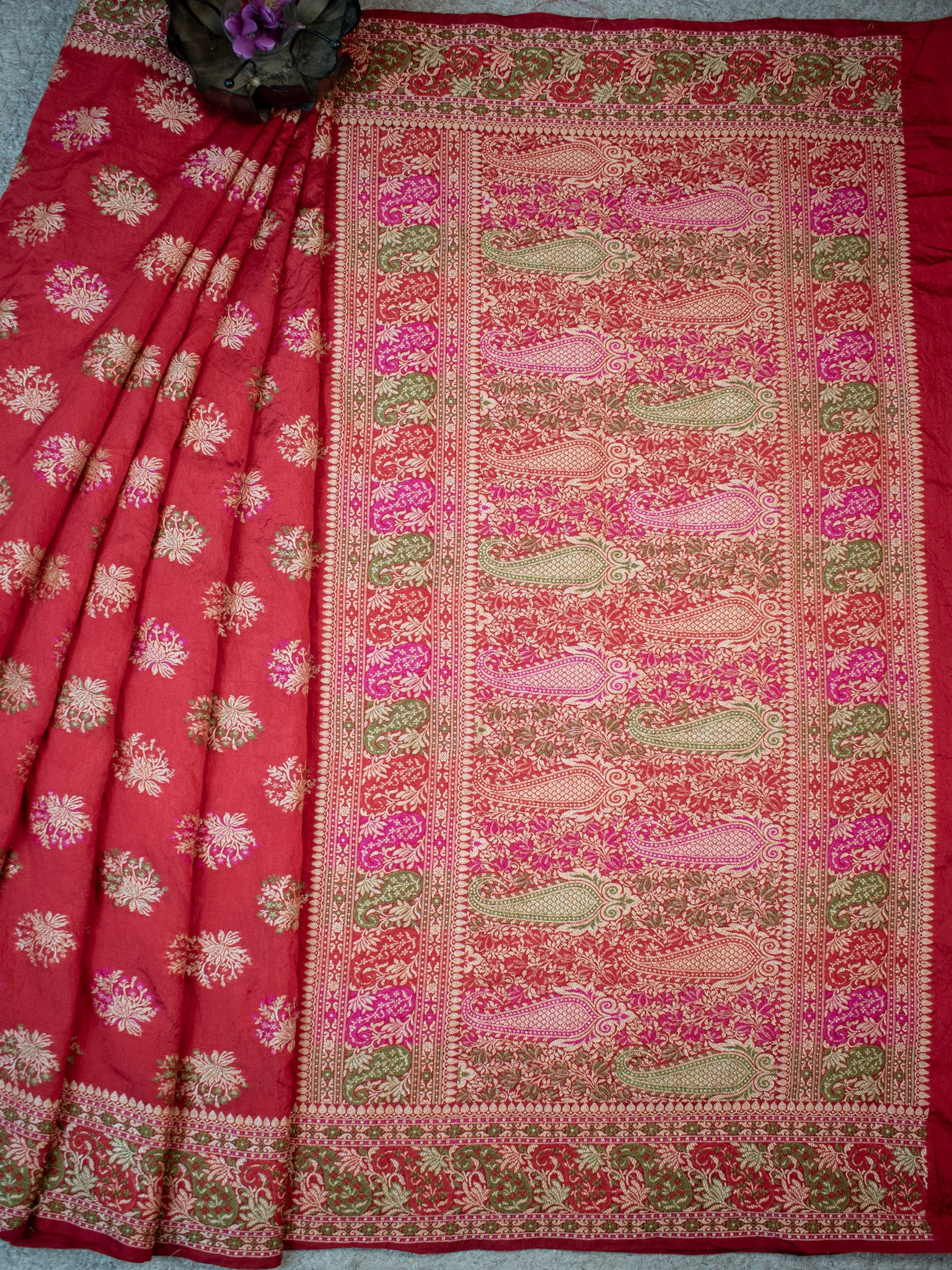 Banarasi Semi Georgette Saree With Resham Work and Border -Red