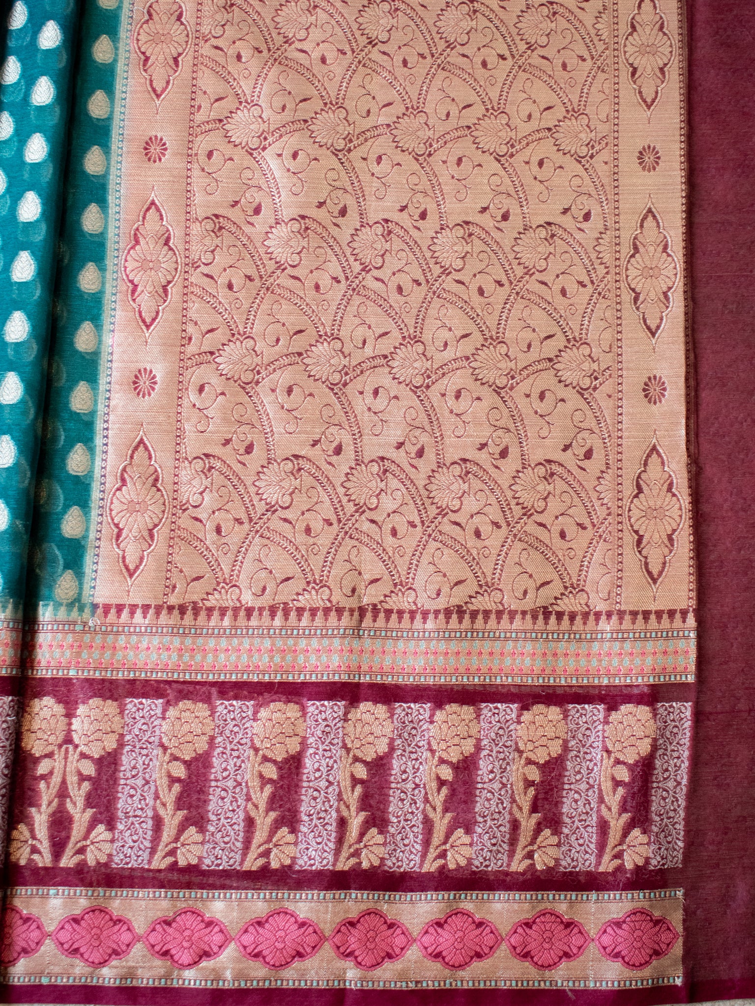 Banarasi Cotton Silk Saree With Buti & Border- Green