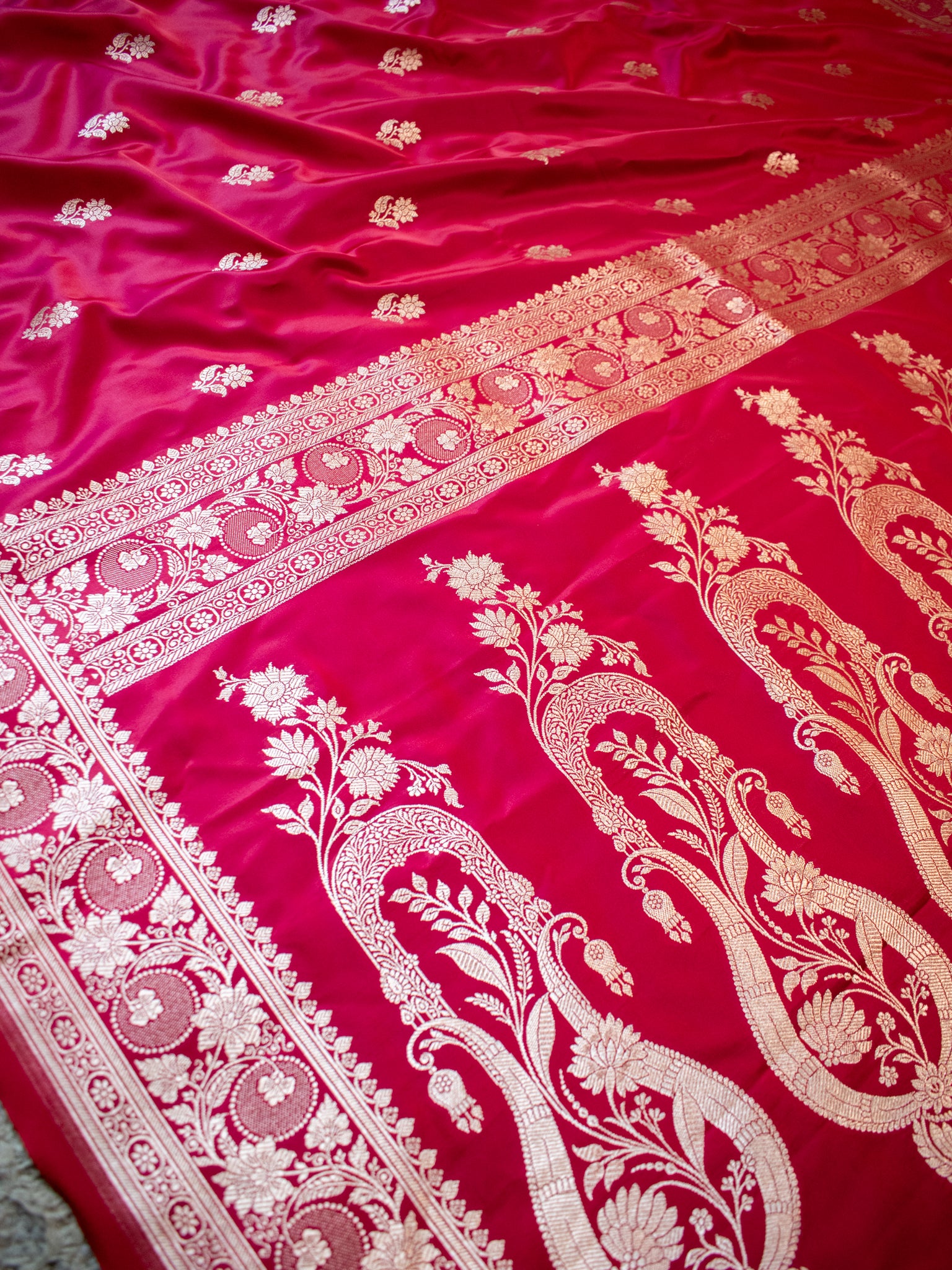 Banarasi Mashru Silk Saree With Buti & Border- Magenta