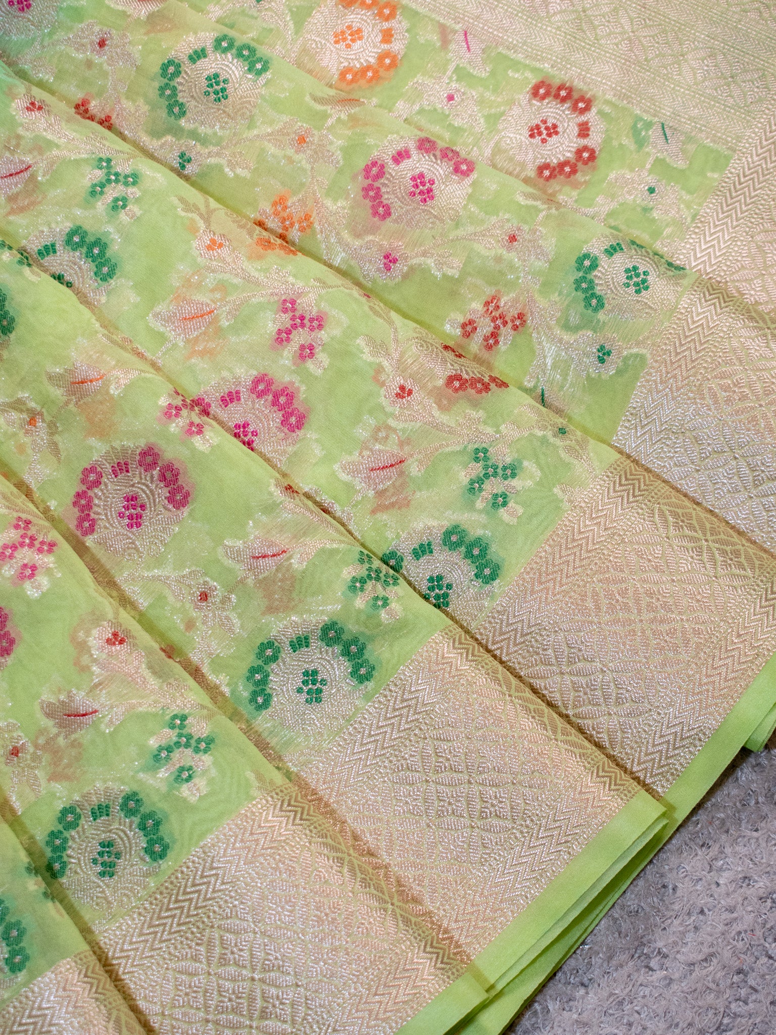 Banarasi Shaded Semi Silk Saree With Heavy Jaal Zari & Meena Weaving-Green