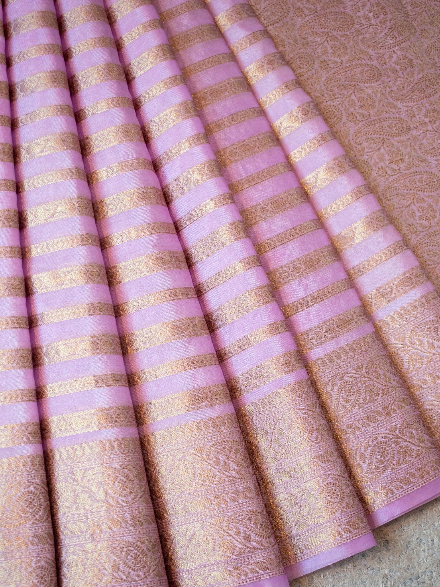 Banarasi Semi Cotton Saree Antique Weaving & Border- Lavender