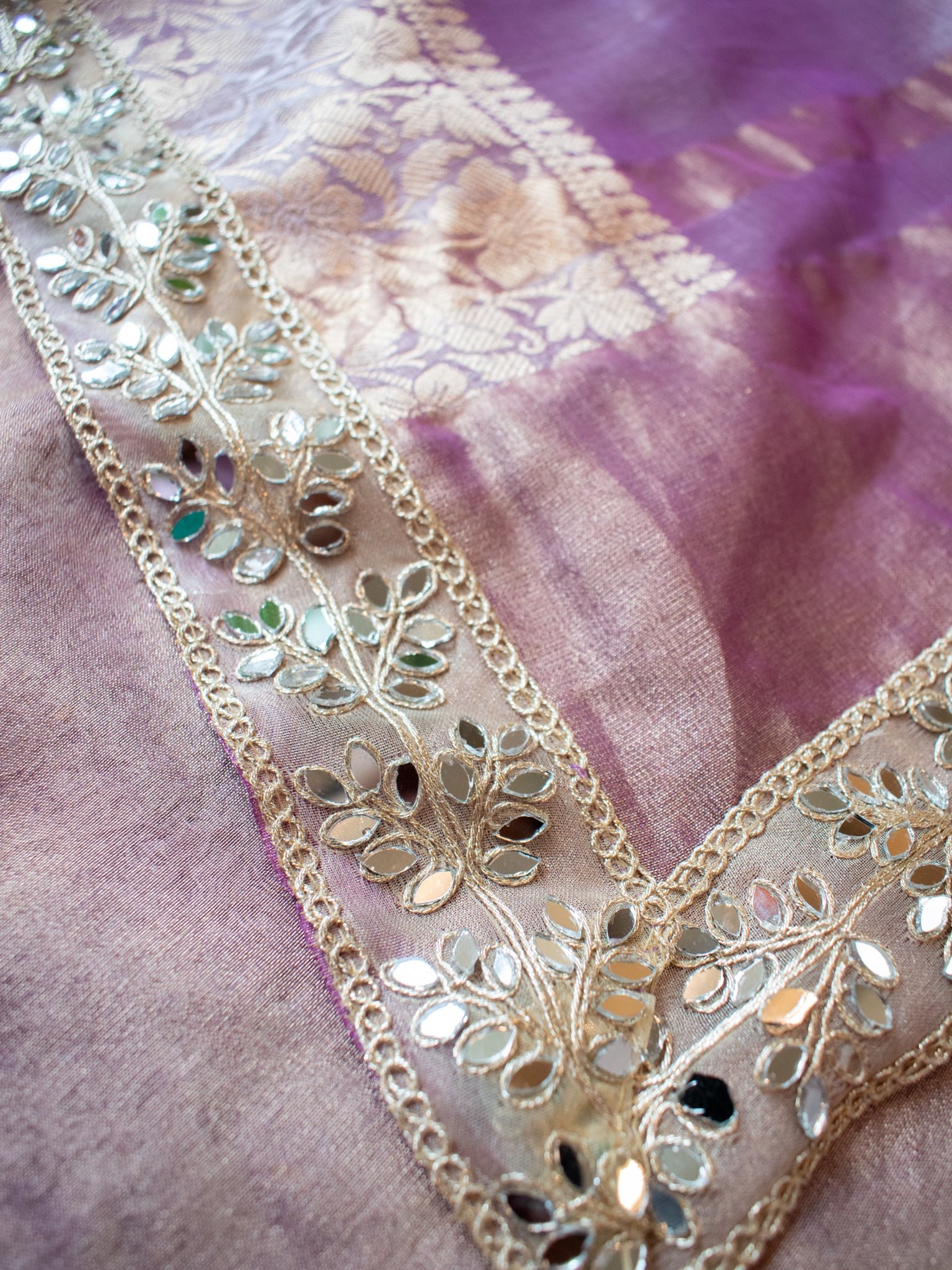 Banarasi Tissue Saree With Lace Border - Lavender