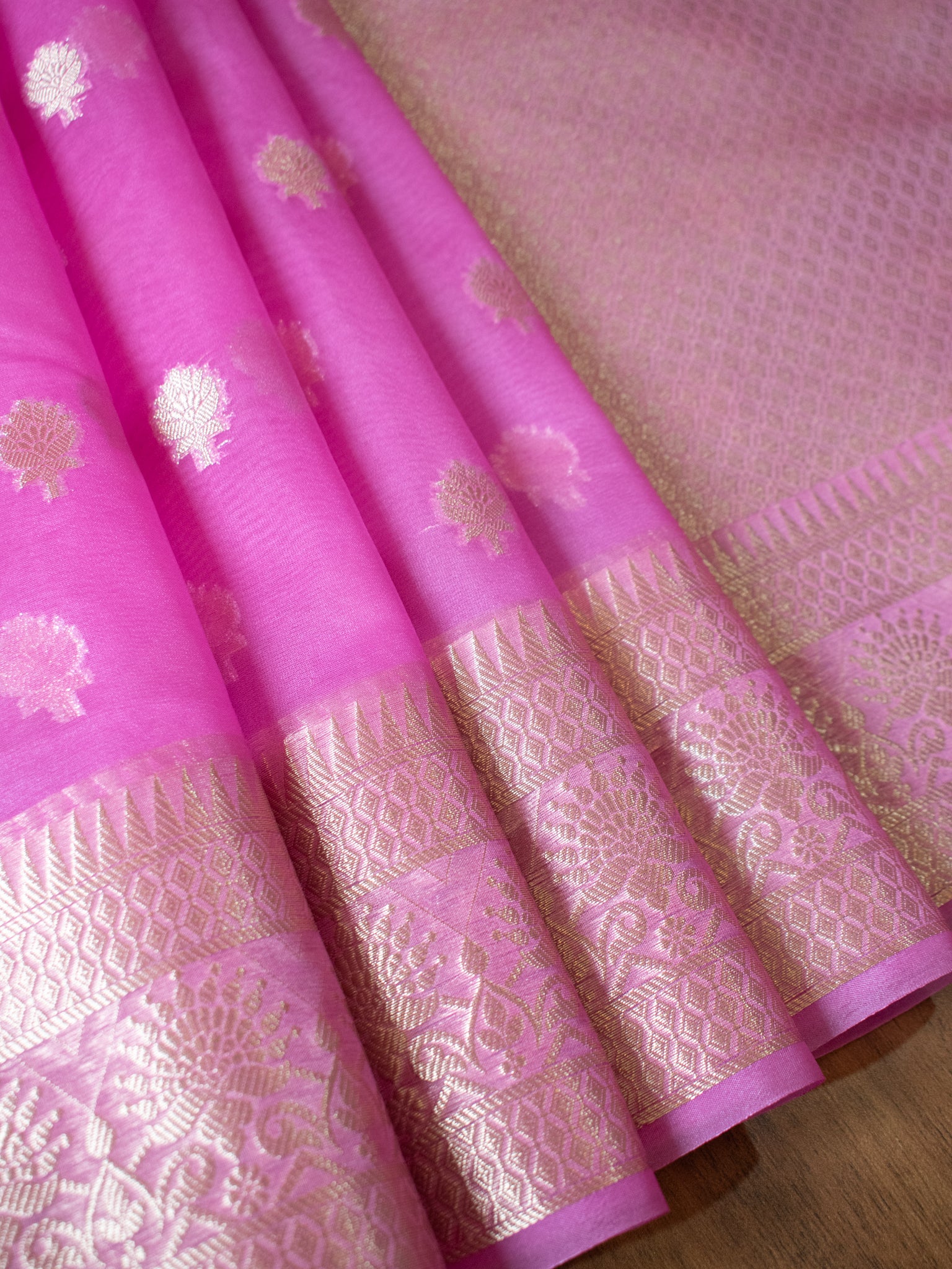 Banarasi Organza Mix Saree With Zari Weaving & Border- Pink