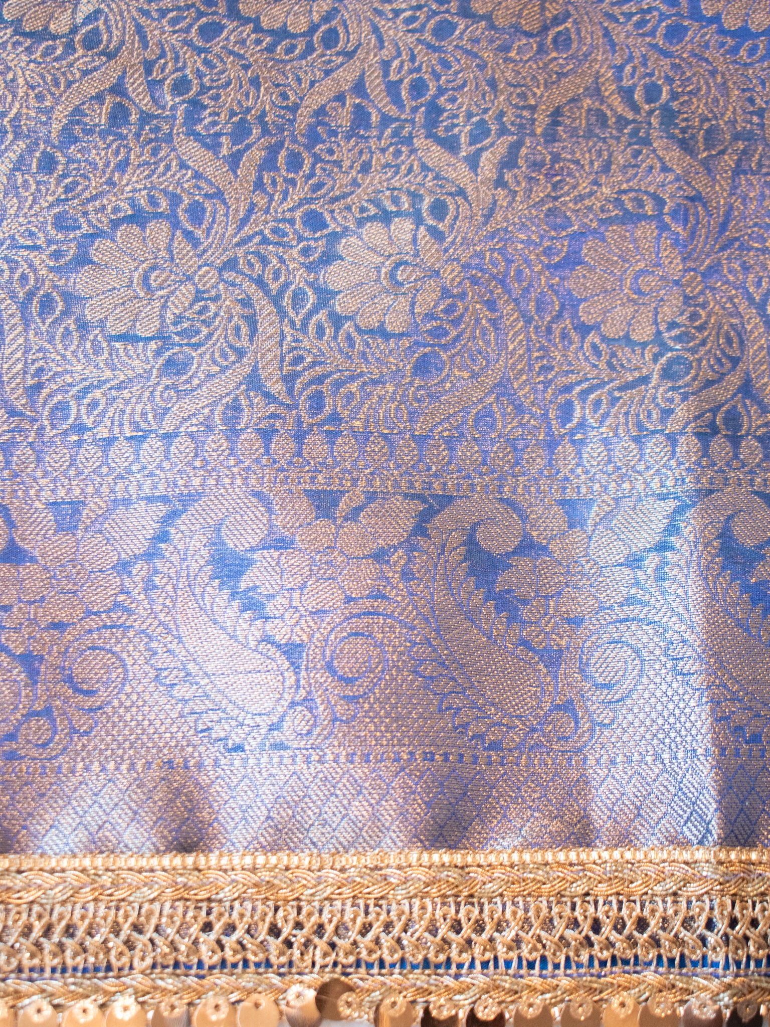 Banarasi Tissue Saree With Mirror Work & Lace Border- Blue