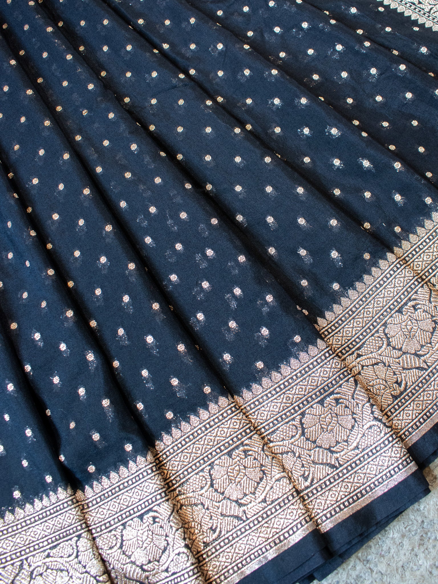 Banarasi Semi Chiffon Saree Silver Zari Buti Weaving & Border-Black