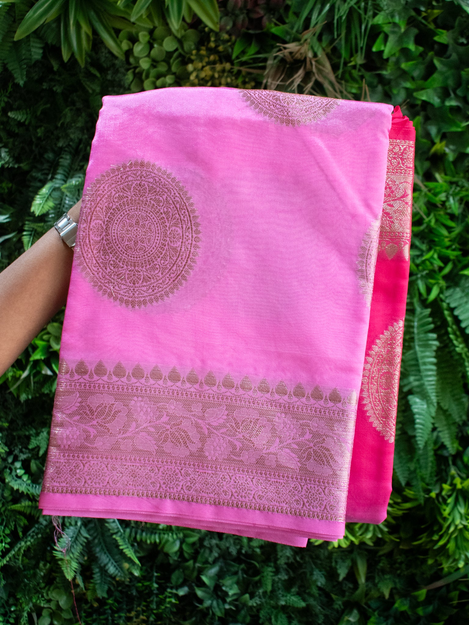 Banarasi Dual Shade Semi Silk Saree With Buti Zari Weaving-Pink