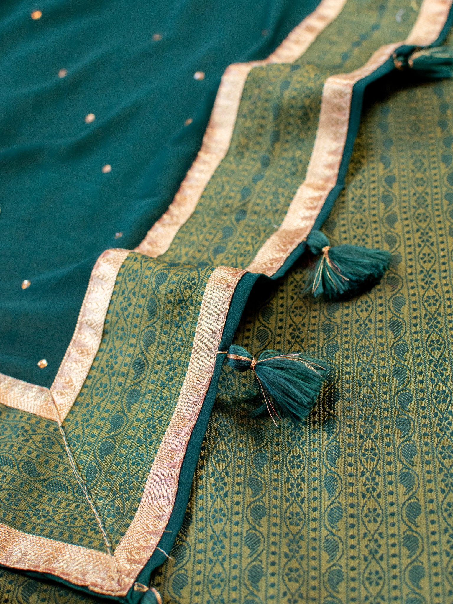 Banarasi Cotton Silk Resham Weaving Salwar Kameez Material With Dupatta-Green