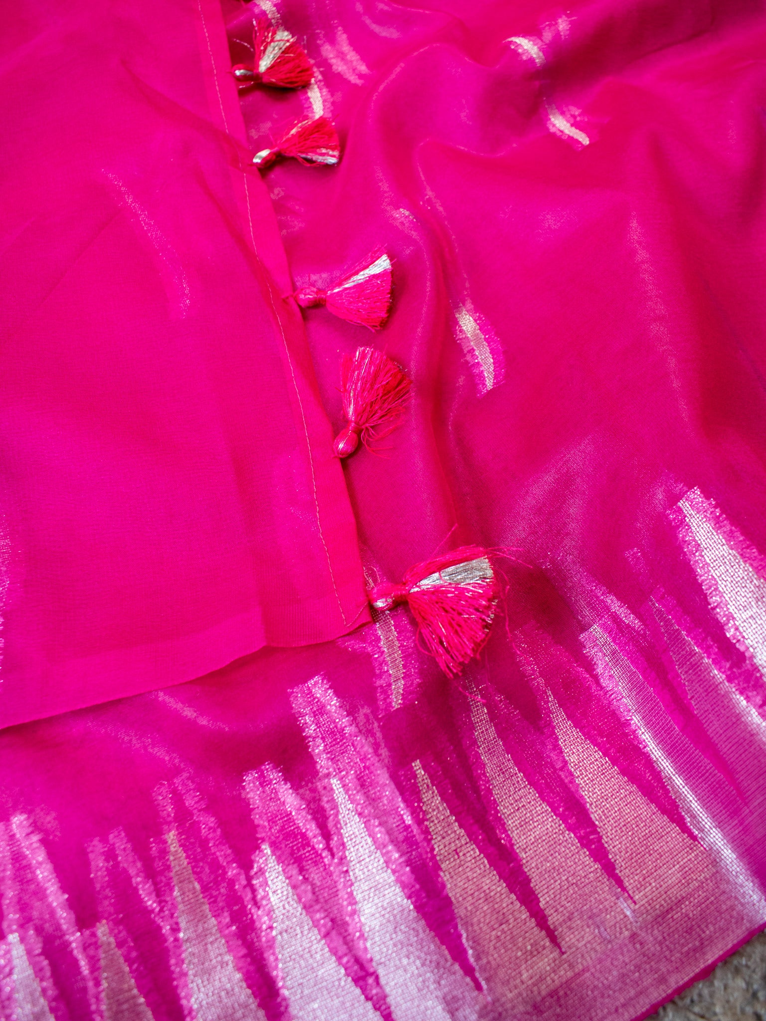 Banarasi Organza Saree With Silver Zari Border-Pink