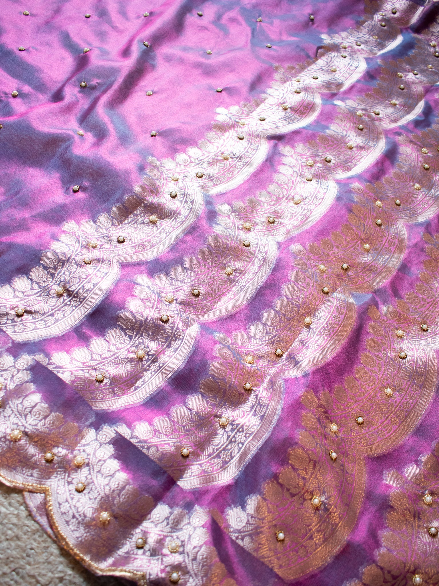 Banarasi Tissue Saree With Zari Weaving & Scallop Border - Purple