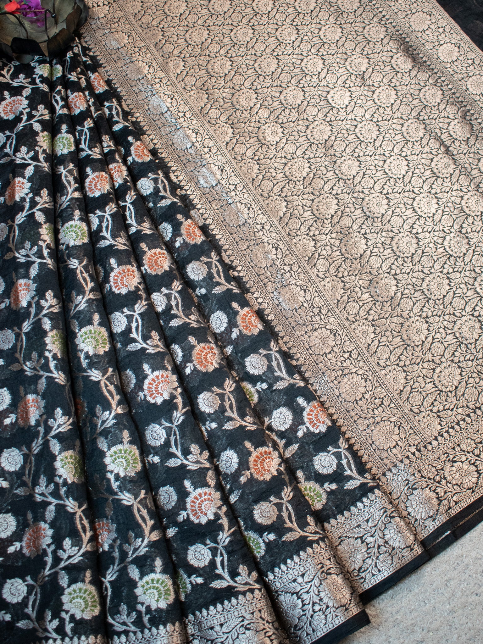 Banarasi Cotton Silk Saree Silver Zari Floral Weaving With Border- Black