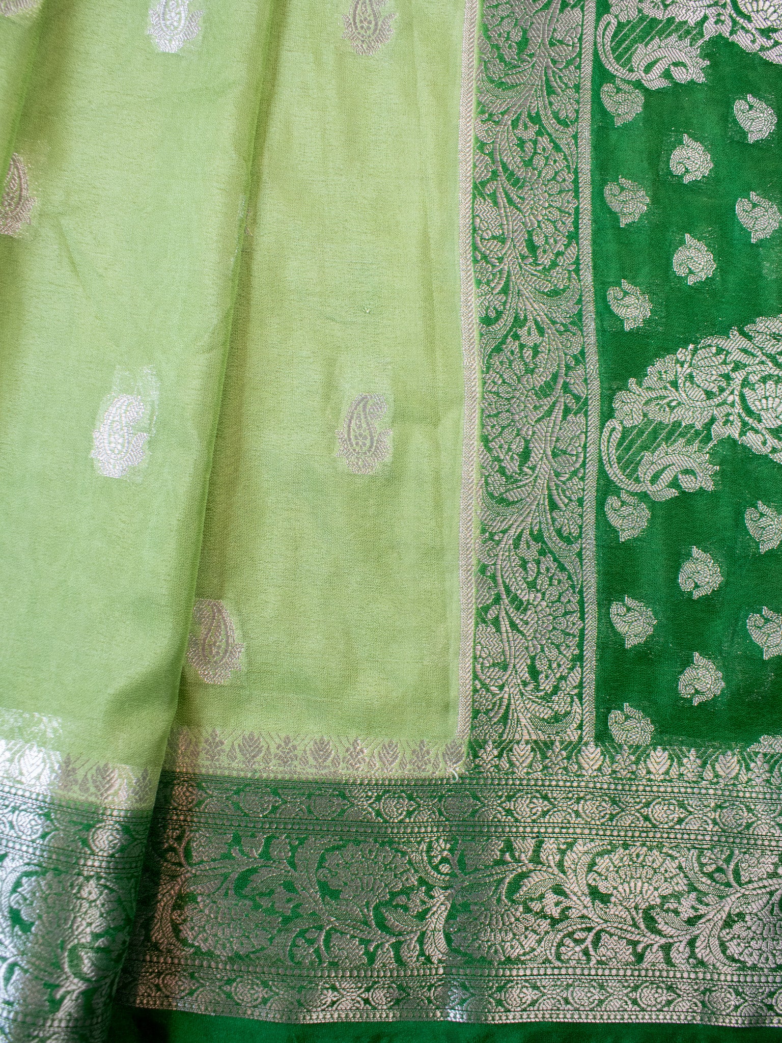 Banarasi Semi Chiffon Saree Silver Zari Buti Weaving With Contrast Border- Green