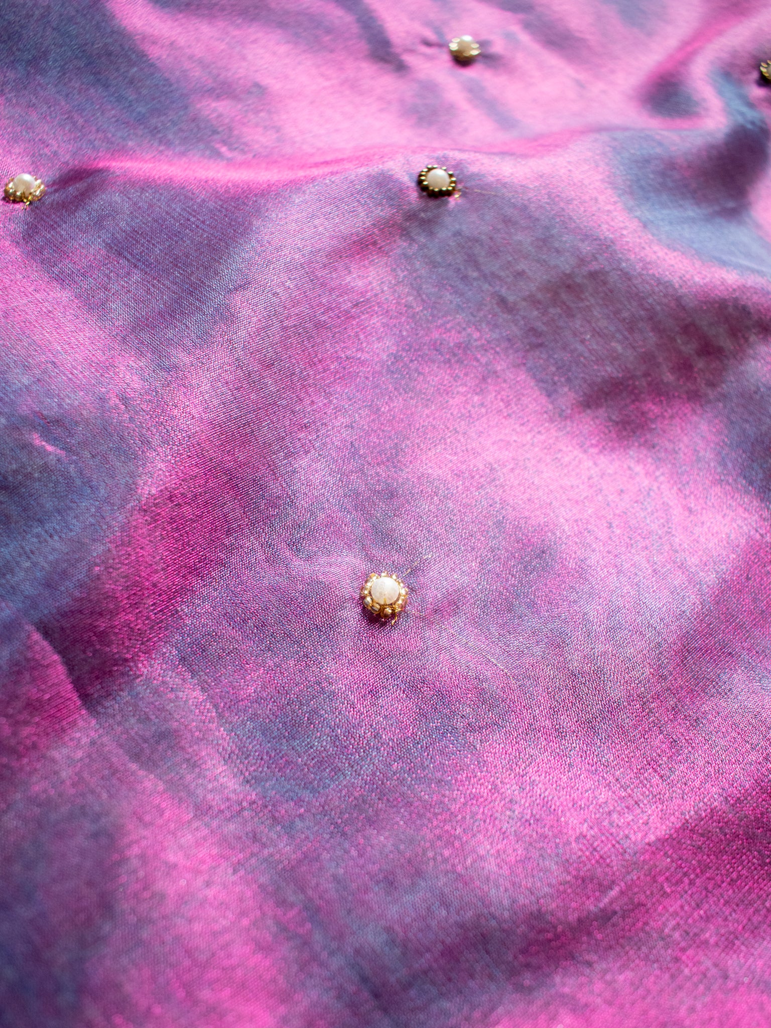 Banarasi Tissue Saree With Zari Weaving & Scallop Border - Purple