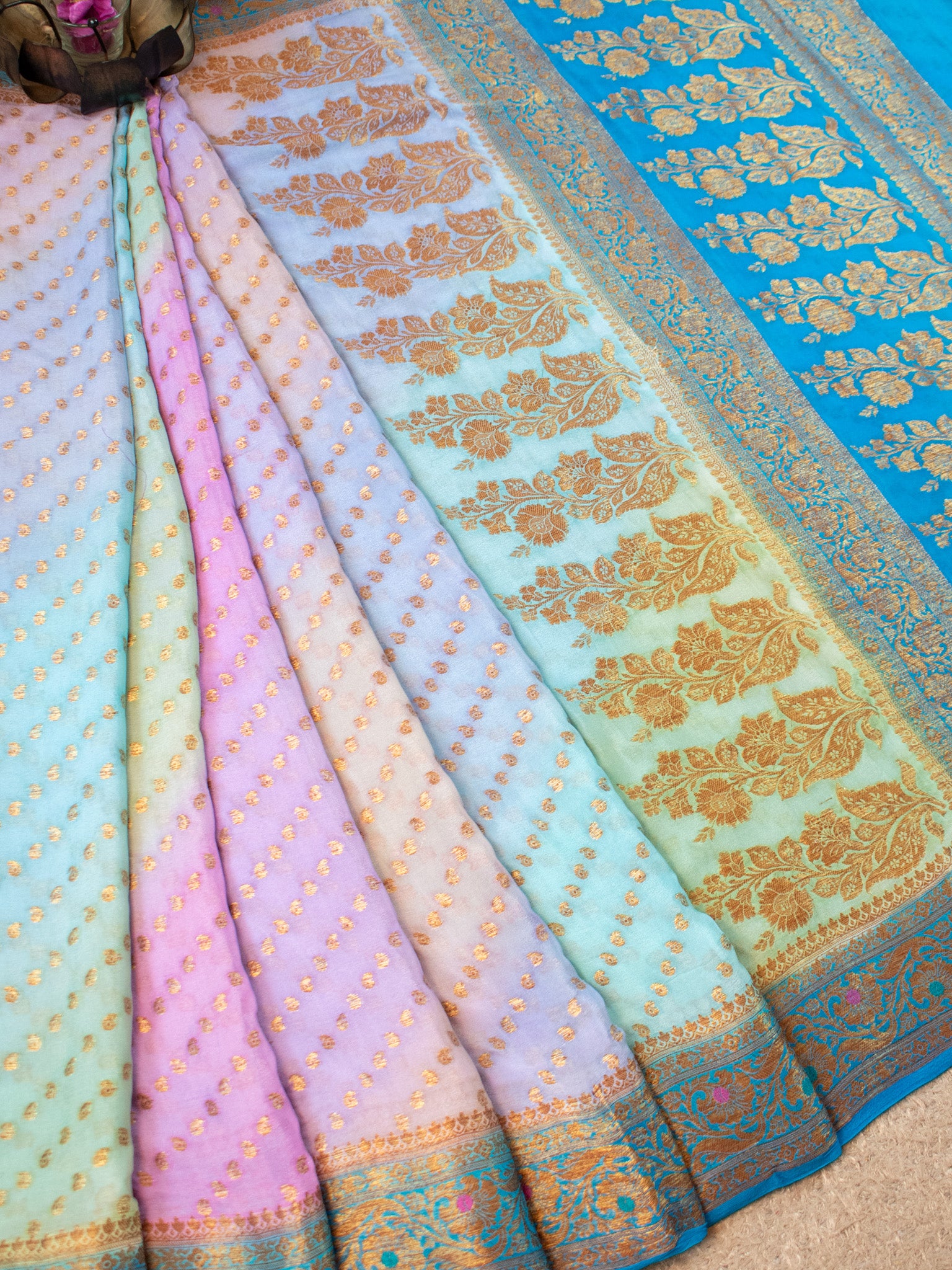 Banaras Pure Georgette Shaded Saree With Antique Resham Weaving- Sky Blue