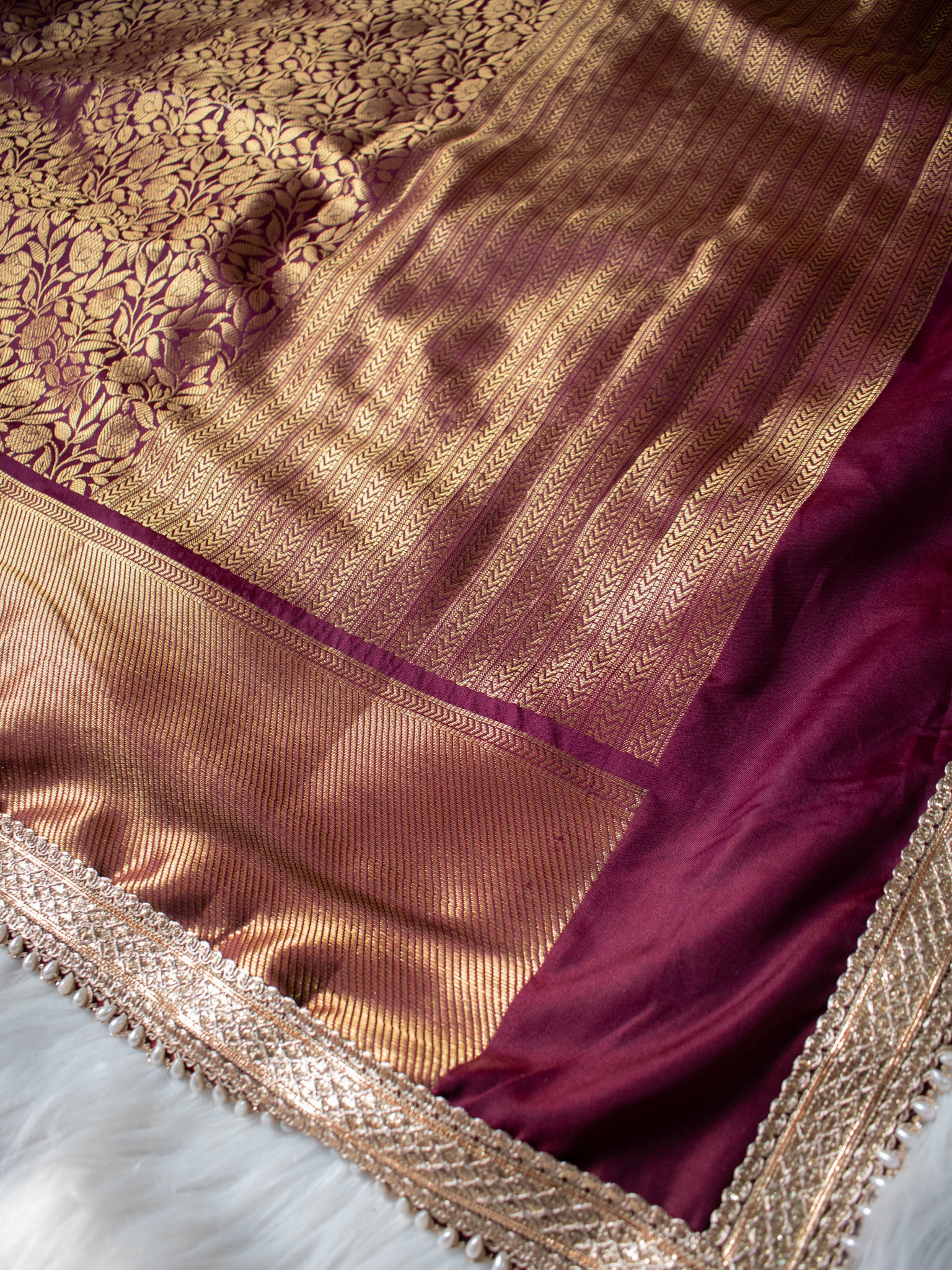 Brown Zari Banarasi Tissue Saree with Weaving & Lace Border