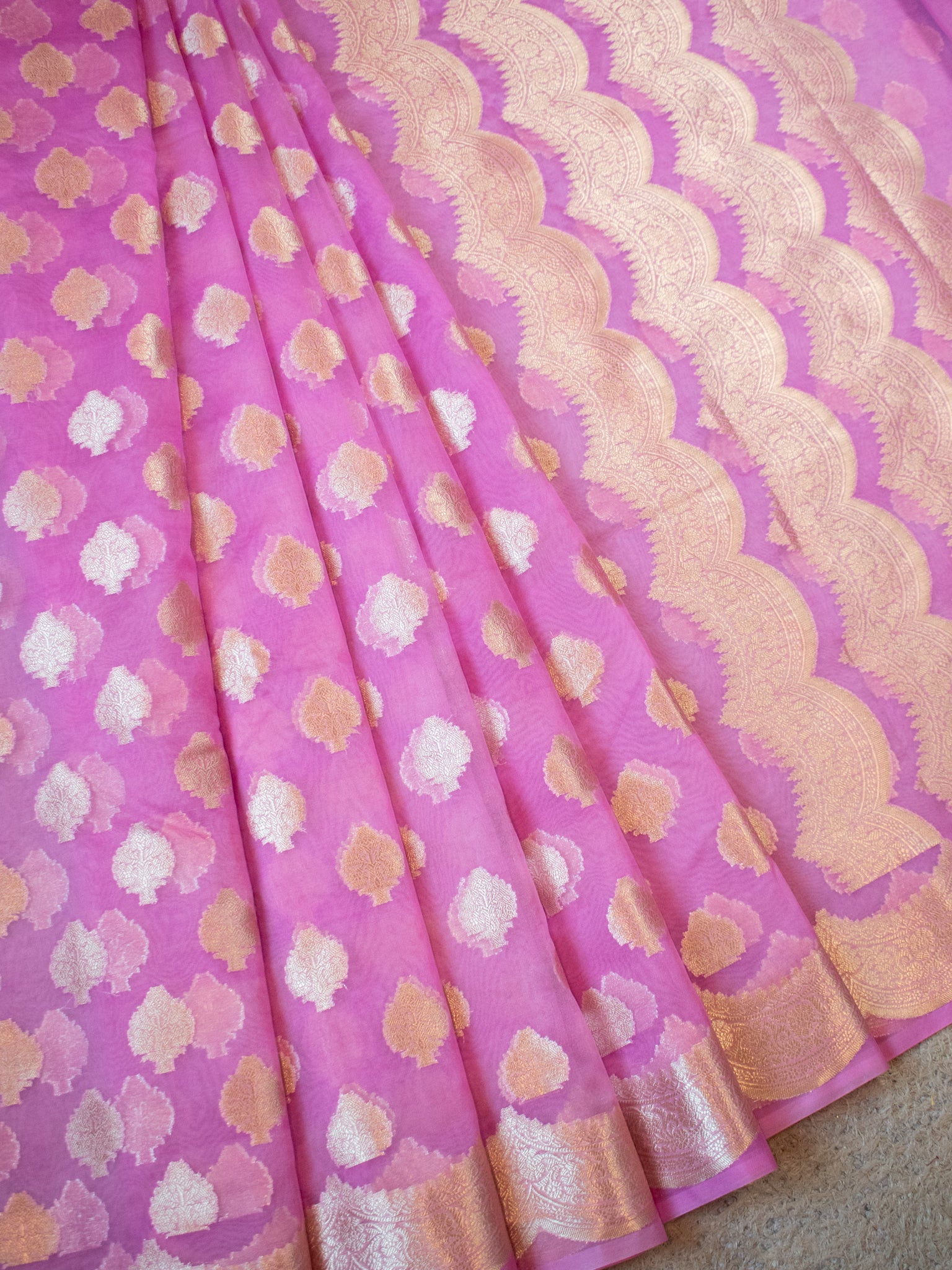 Banarasi Organza Saree With Zari Buta & Border- Pink