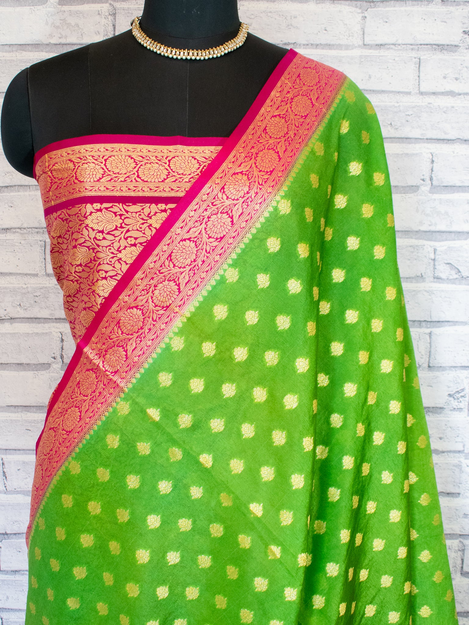 Banarasi Semi Georgette Saree With Resham Weaving & Contrast Border- Green