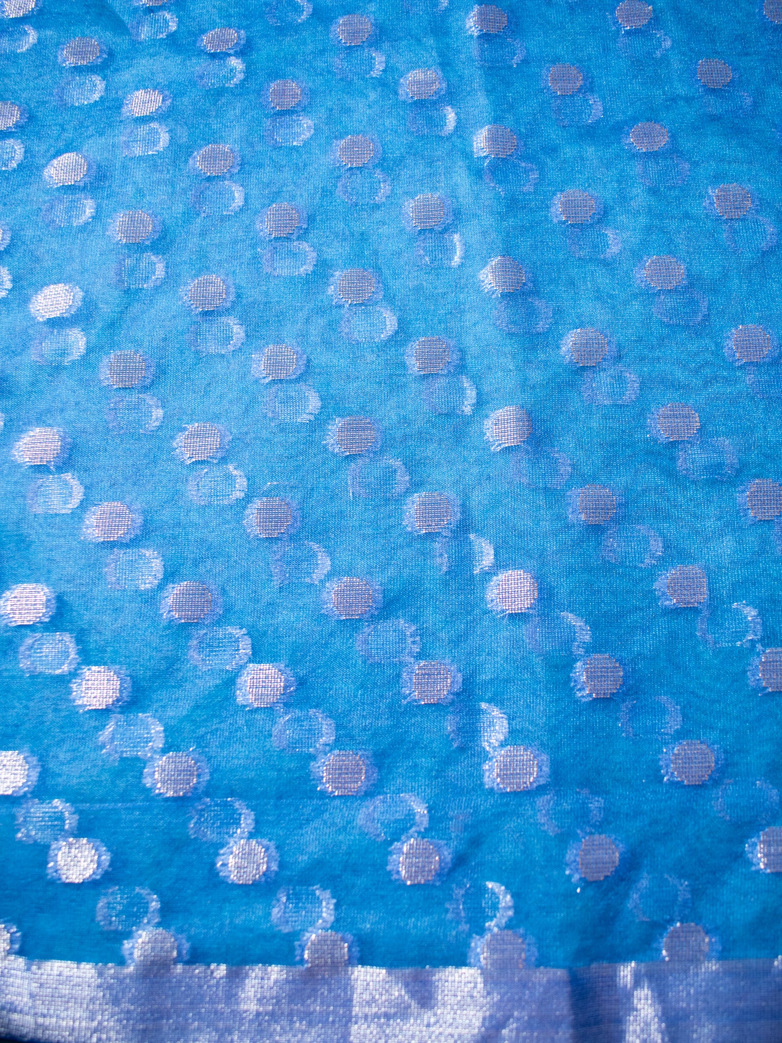 Banarasi Organza Dual Shade Saree With Zari Border- Blue & White