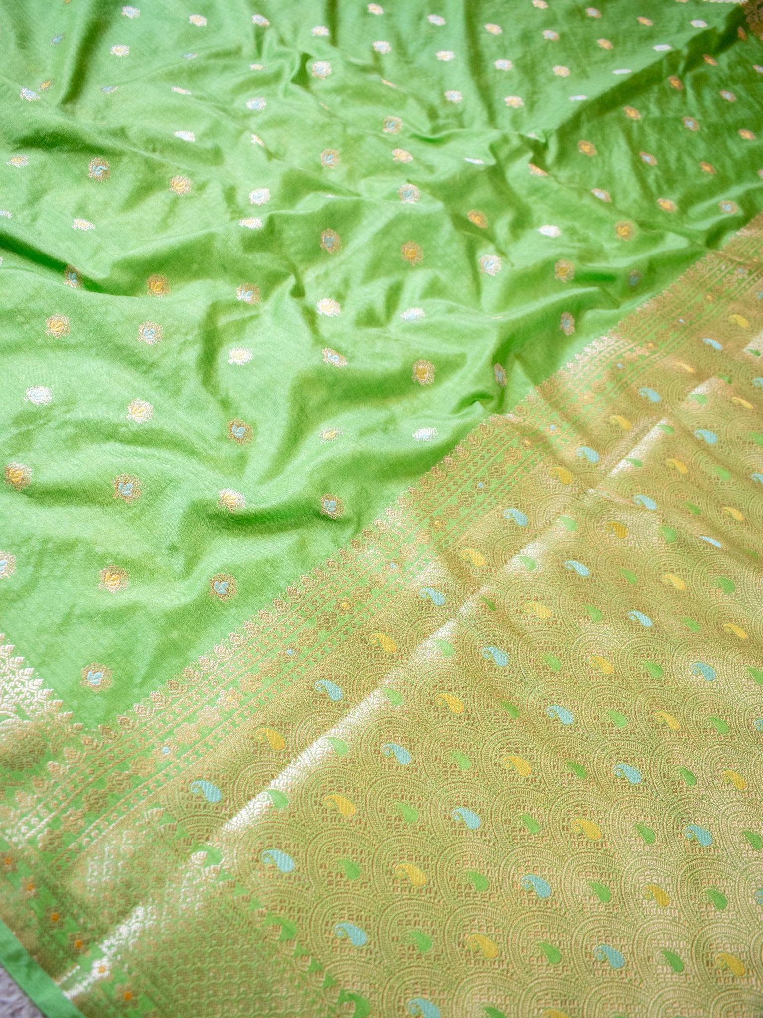 Banarasi Semi Silk Saree With Zari Weaving & Border- Green