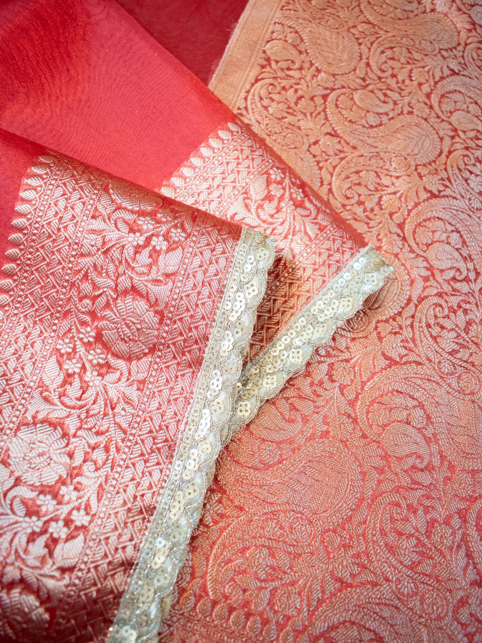 Banarasi Tissue Saree With Lace Border - Red
