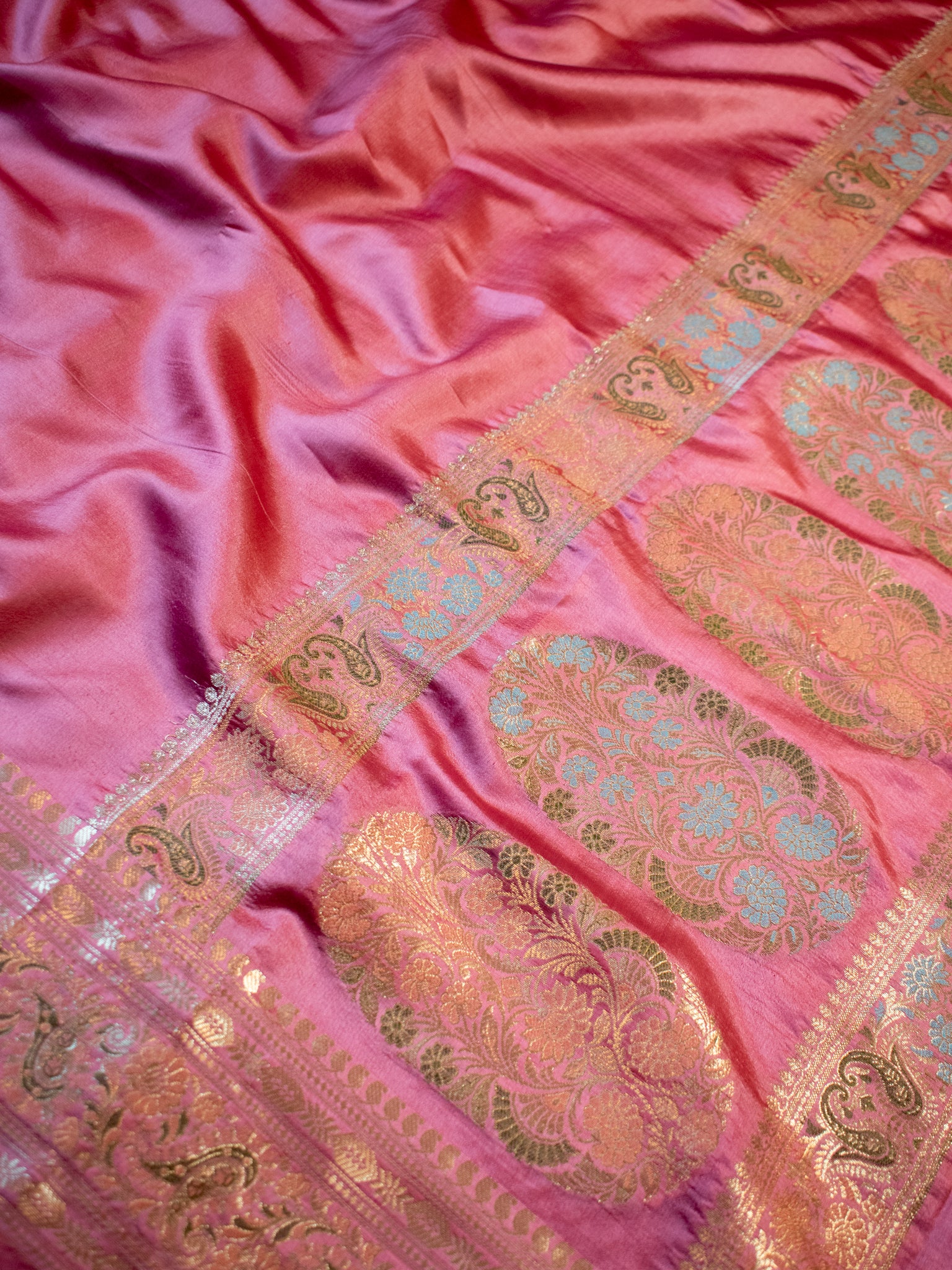 Banarasi Plain Silk Saree With Weaving- Peach