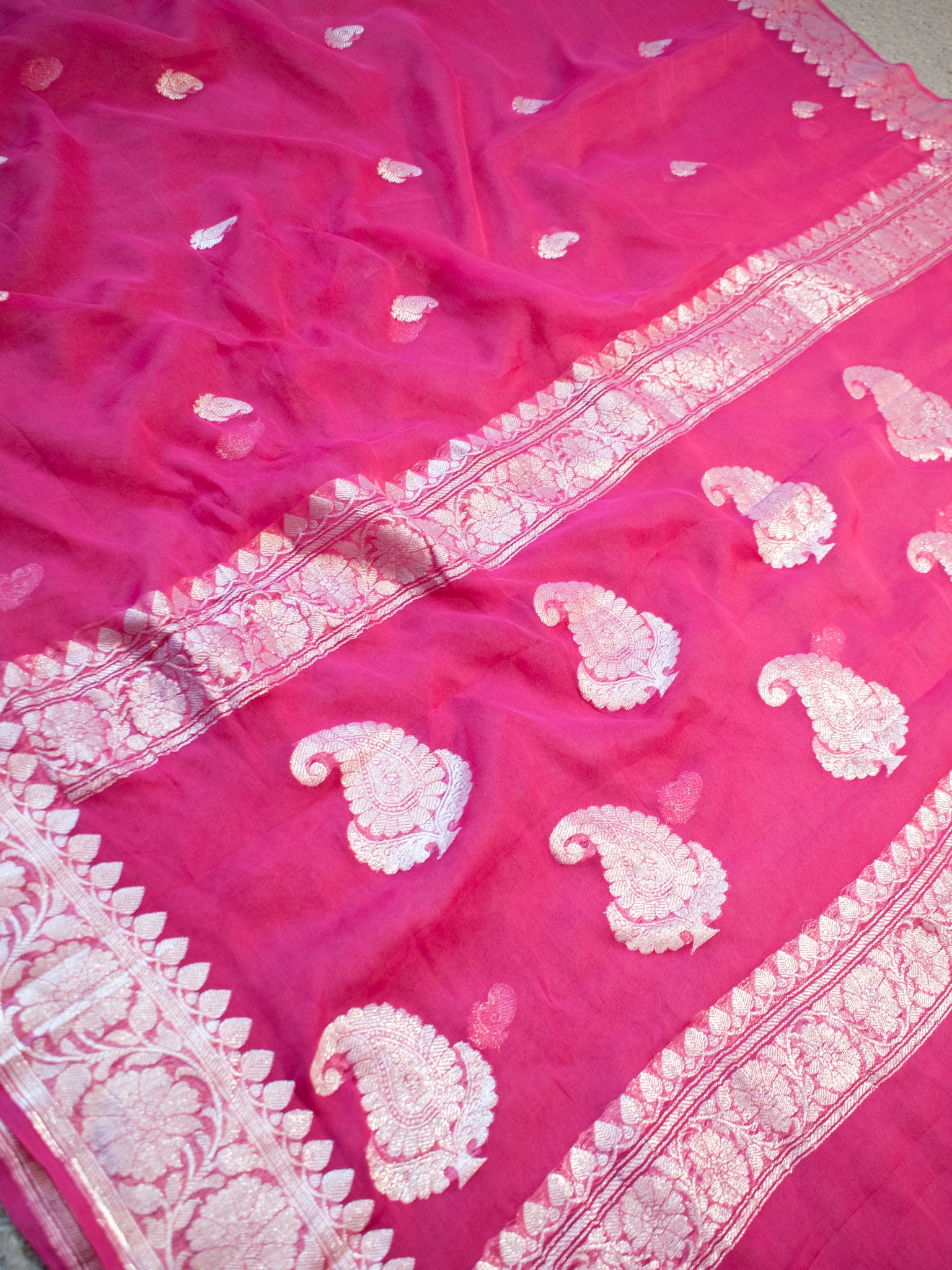 Banarasi Pure Khaddi Georgette Saree With Buti Weaving- Pink