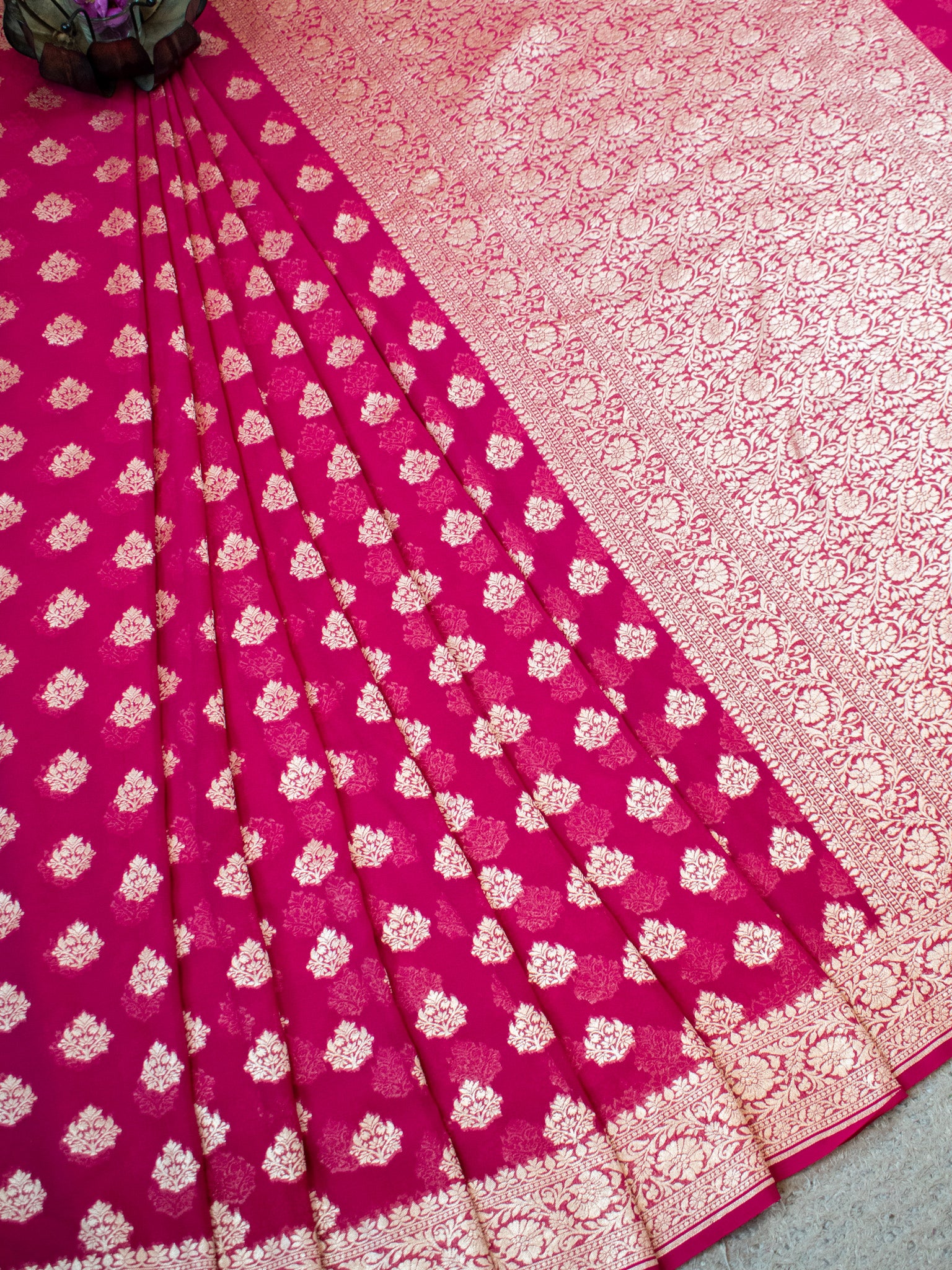 Banaras Pure Georgette Saree With Resham Weaving- Pink
