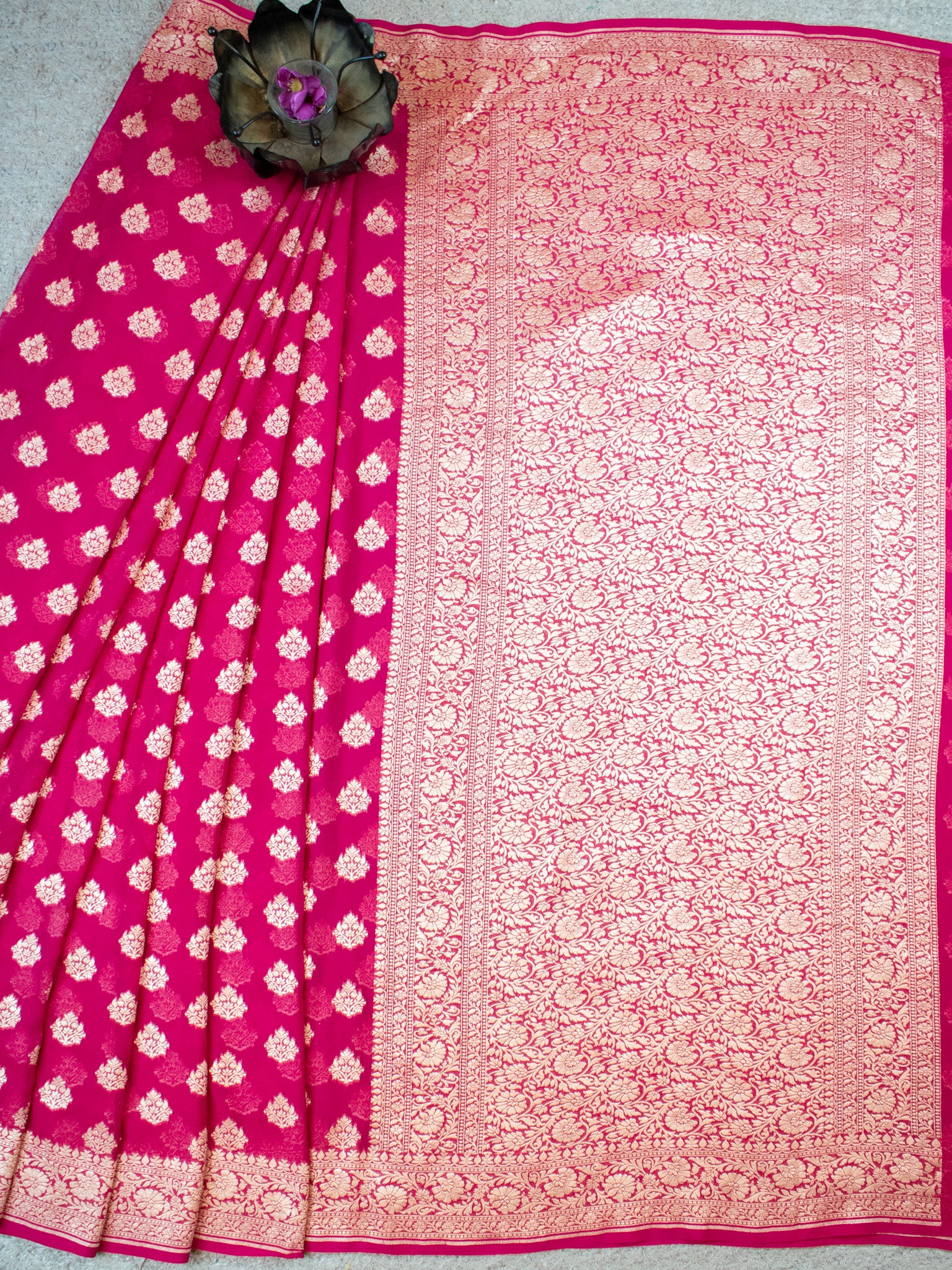 Banaras Pure Georgette Saree With Resham Weaving- Pink