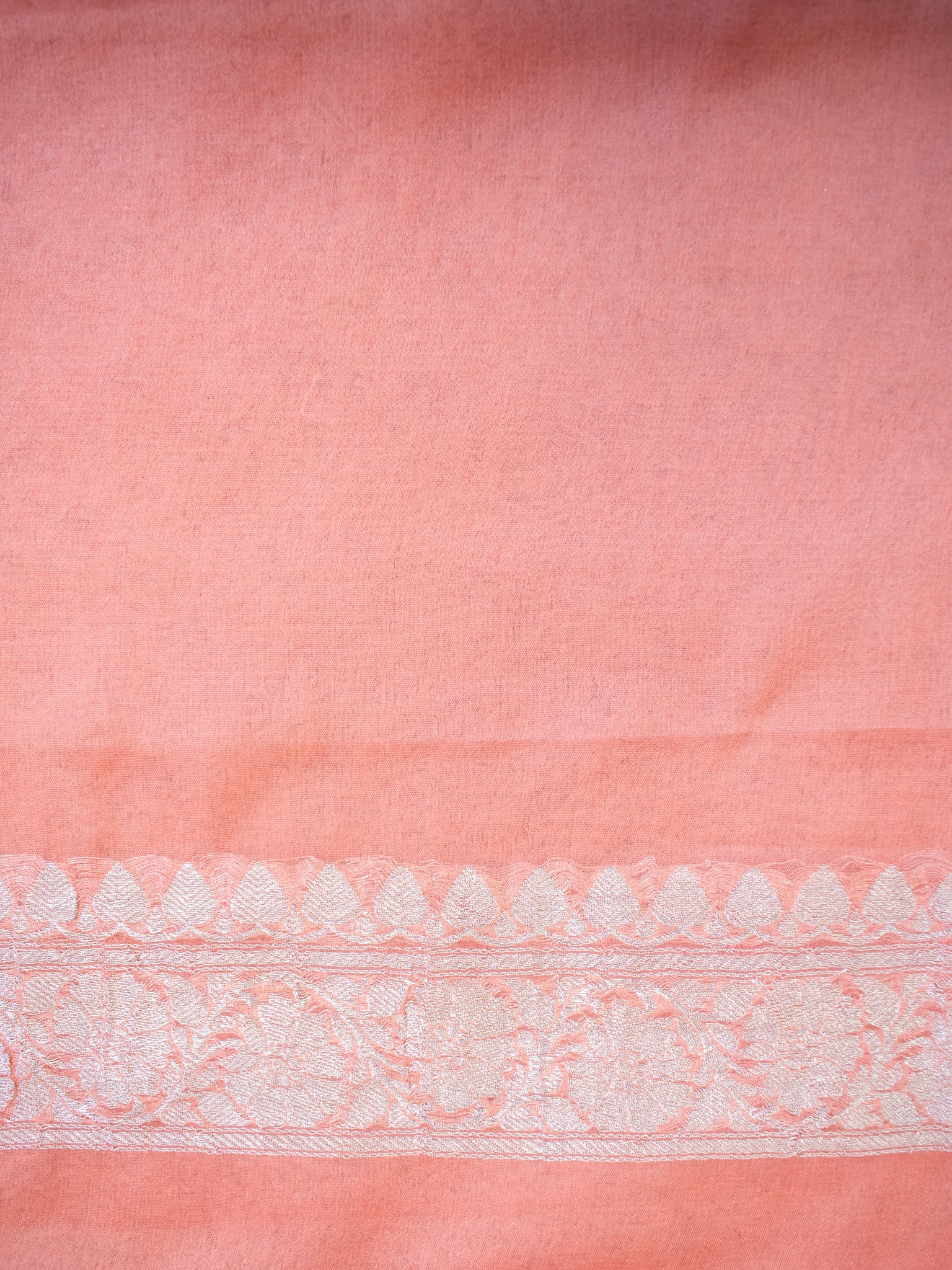 Banarasi Pure Khaddi Georgette Saree With Buti Weaving- Peach