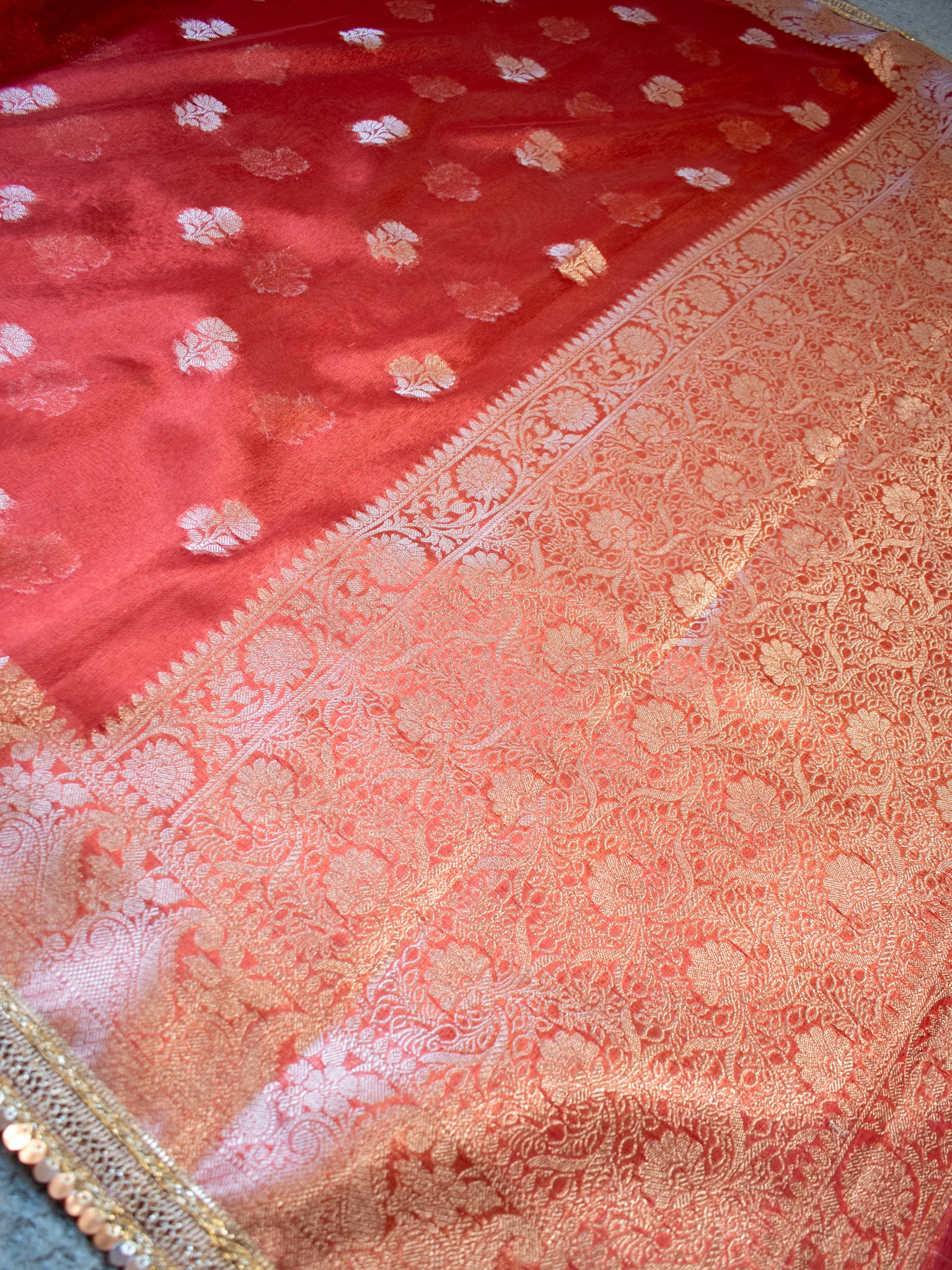 Banarasi Tissue Saree With Buti Weaving & Lace Border - Red