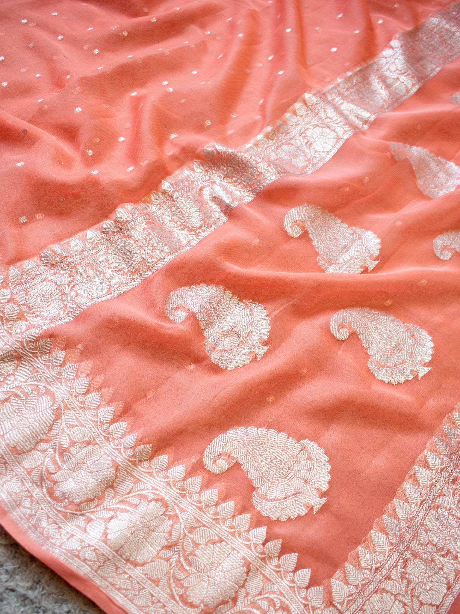 Banarasi Pure Khaddi Georgette Saree With Buti Weaving- Peach