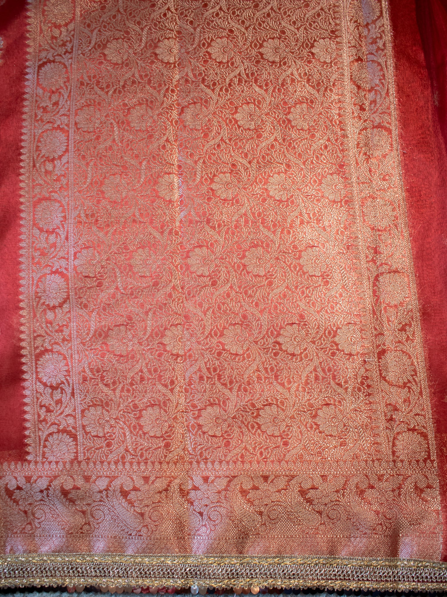 Banarasi Tissue Saree With Buti Weaving & Lace Border - Red