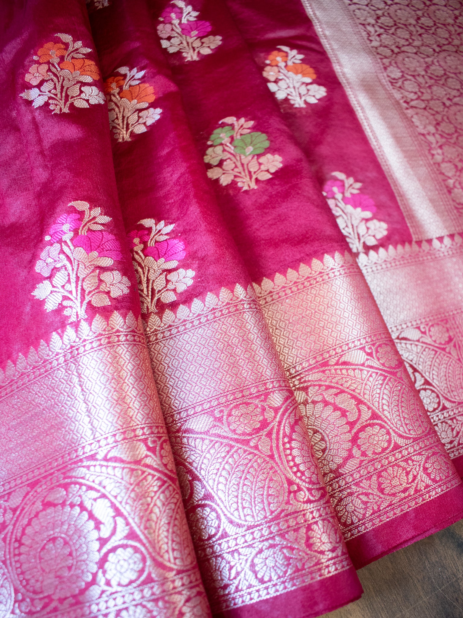 Banarasi Semi Silk Saree With Lace Border - Maroon