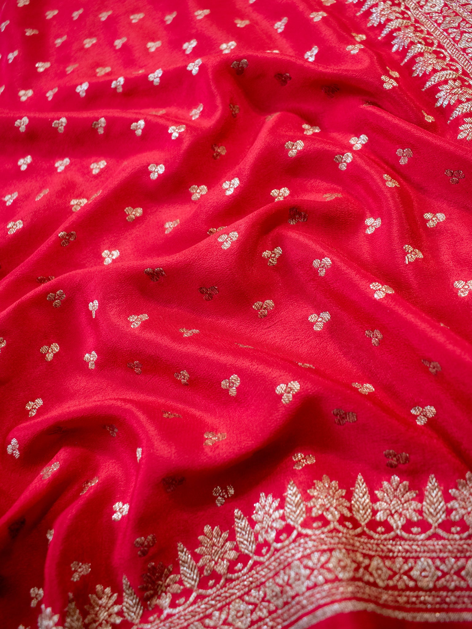 Banarasi Pure Khaddi Georgette Saree With Antique Zari Buti Weaving- Red