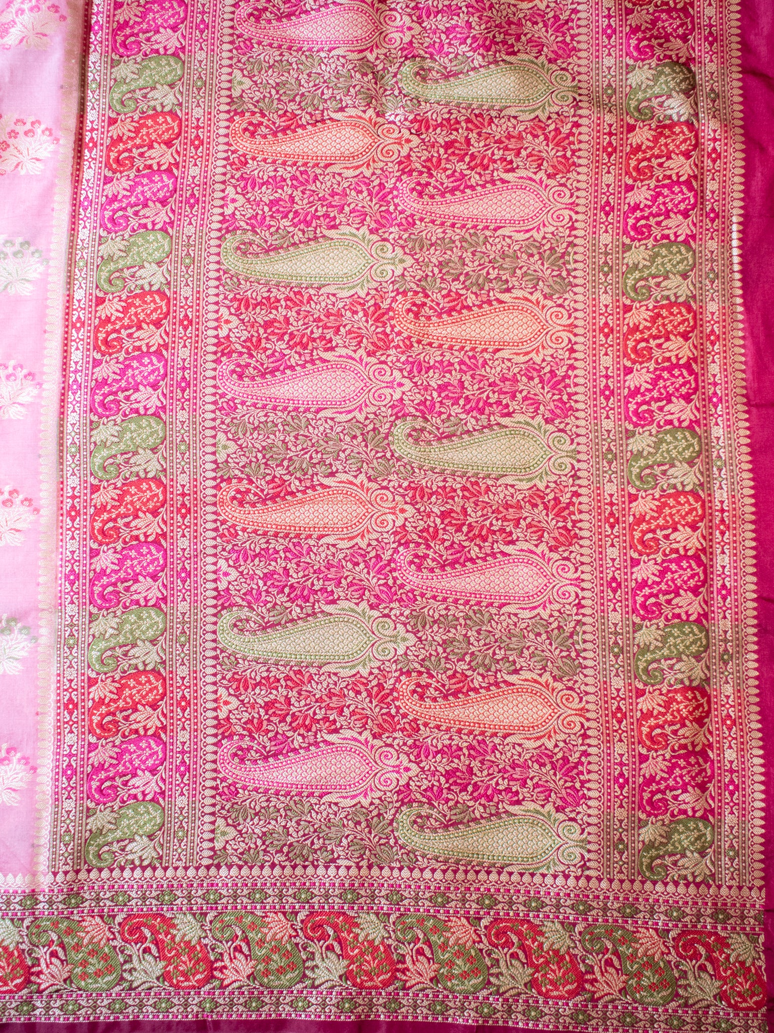Banarasi Semi Georgette Saree With Resham Work and Border - Pink