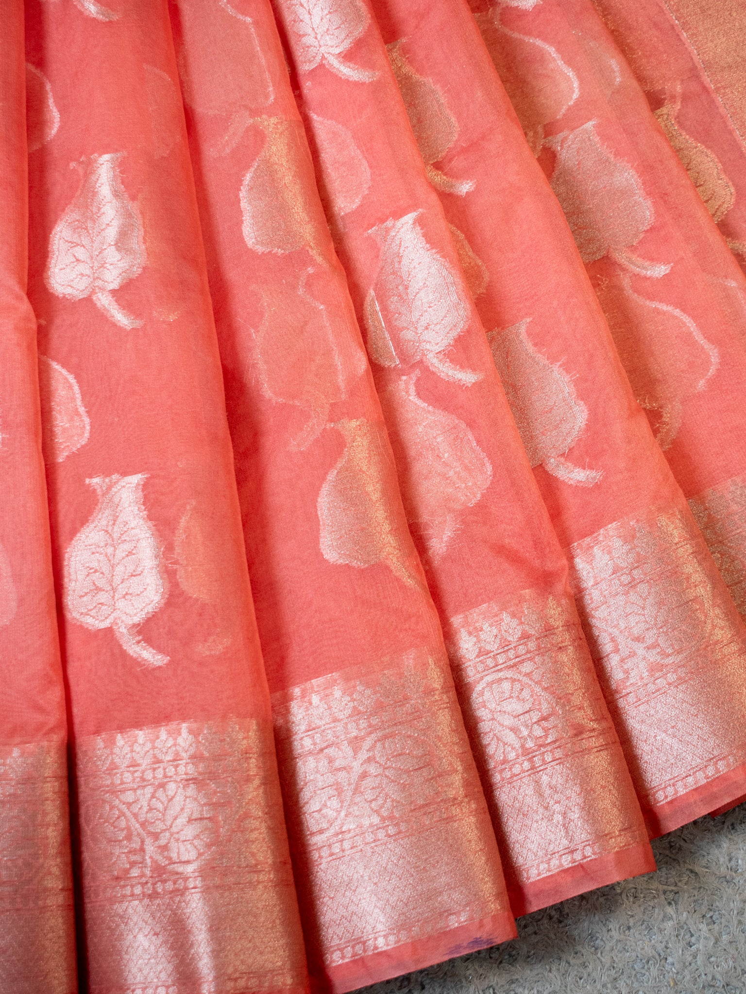 Banarasi Organza Saree With Silver Buti & Border- Peach