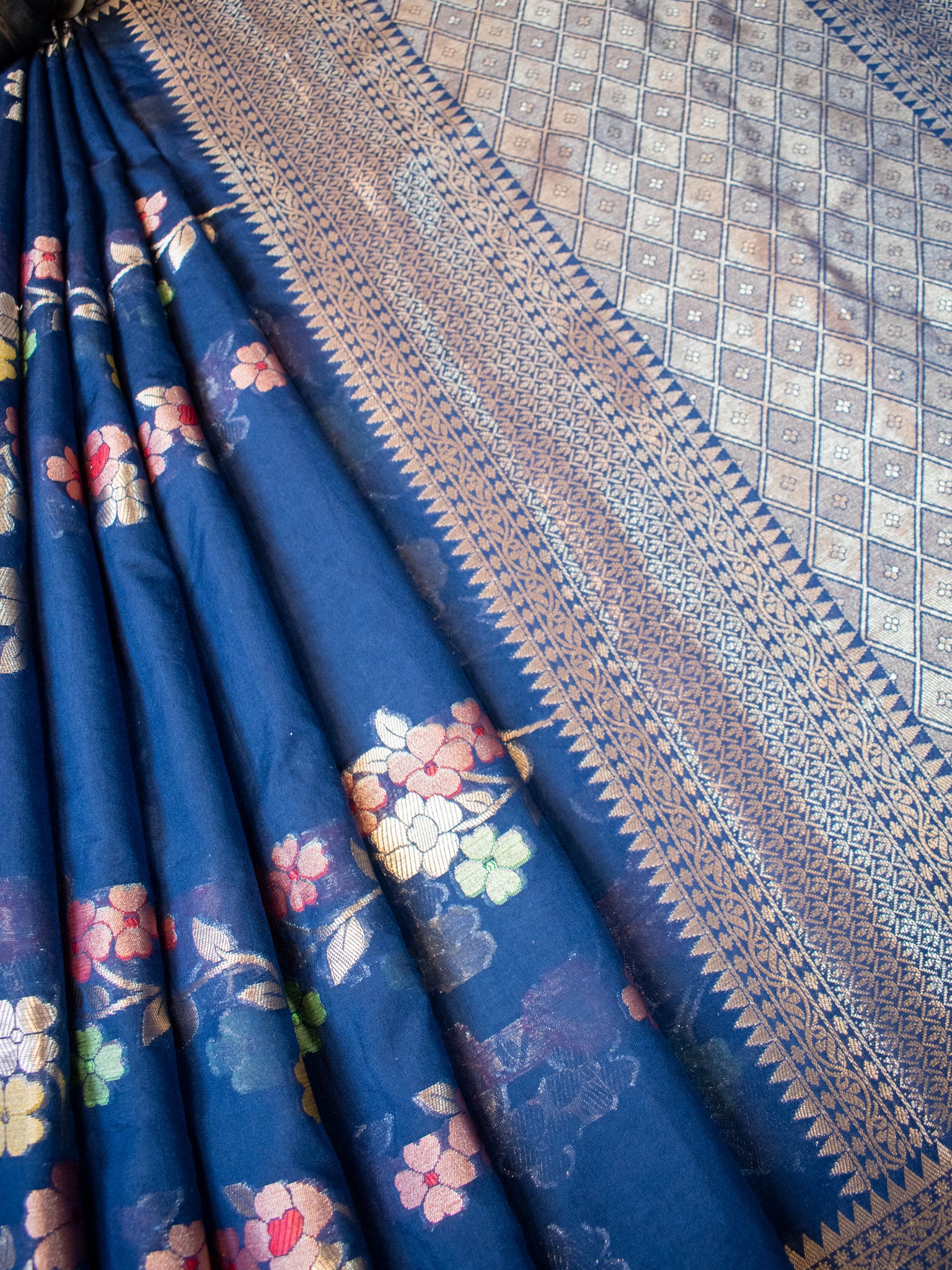 Banarasi Semi Georgette Saree with Floral Weaving & Border- Blue