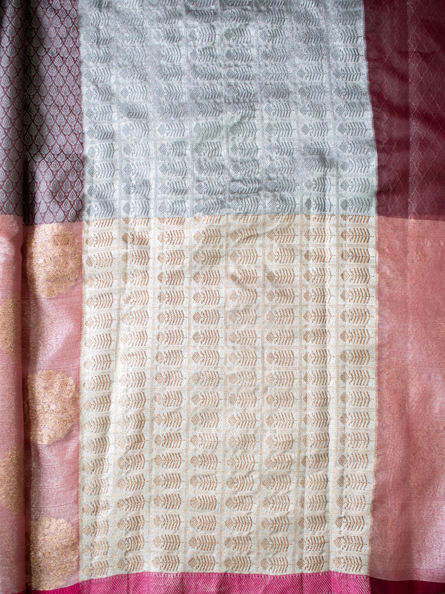 Banarasi Cotton Silk Saree With Skirt Border -Grey