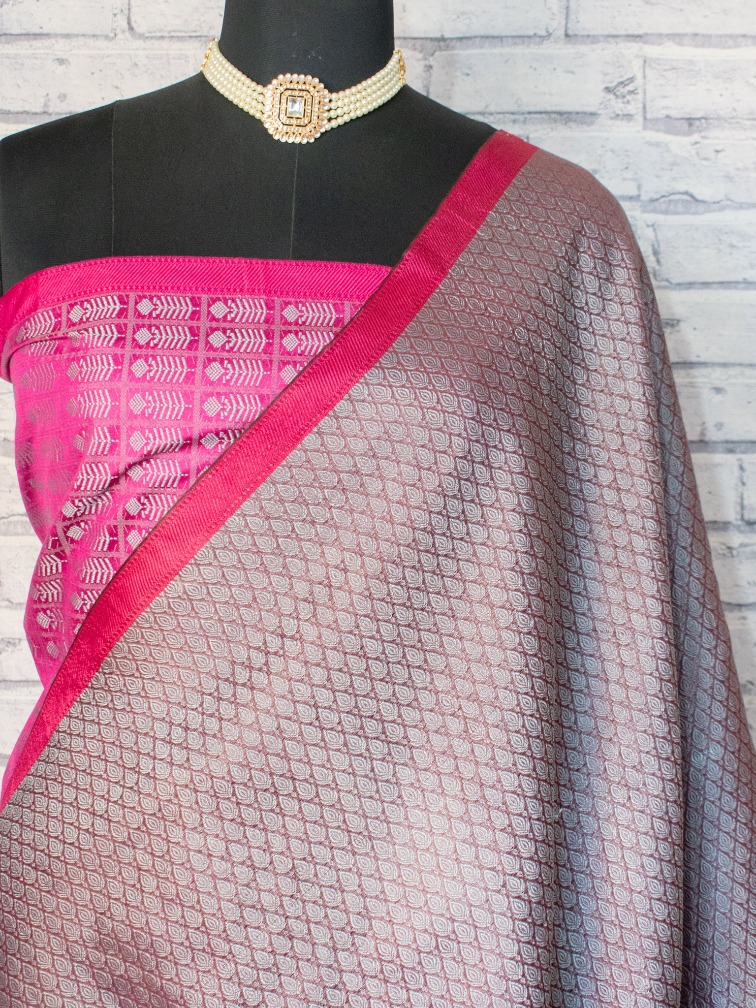 Banarasi Cotton Silk Saree With Skirt Border -Grey