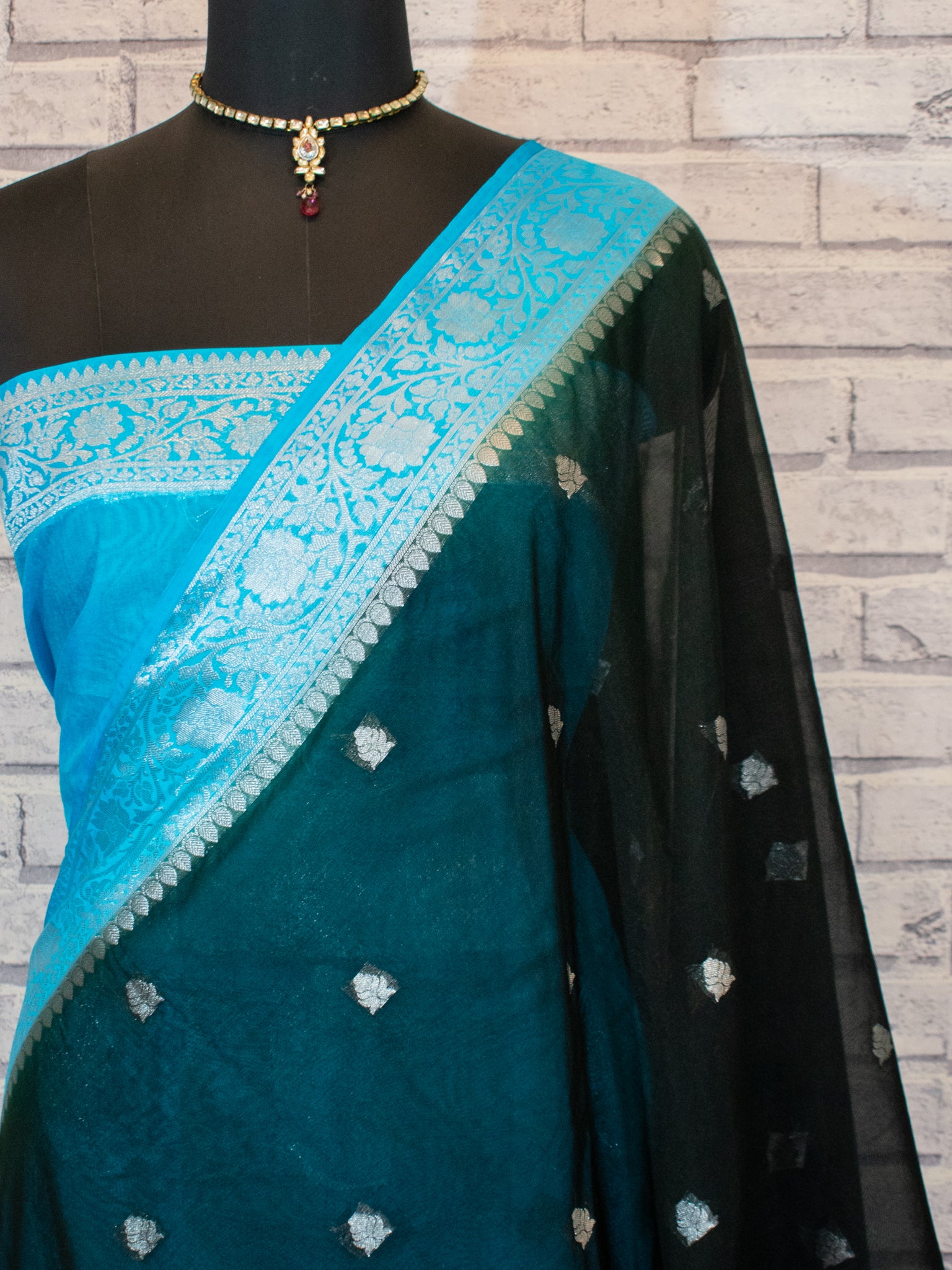 Banarasi Semi Georgette Saree With Zari Work and Border - Black