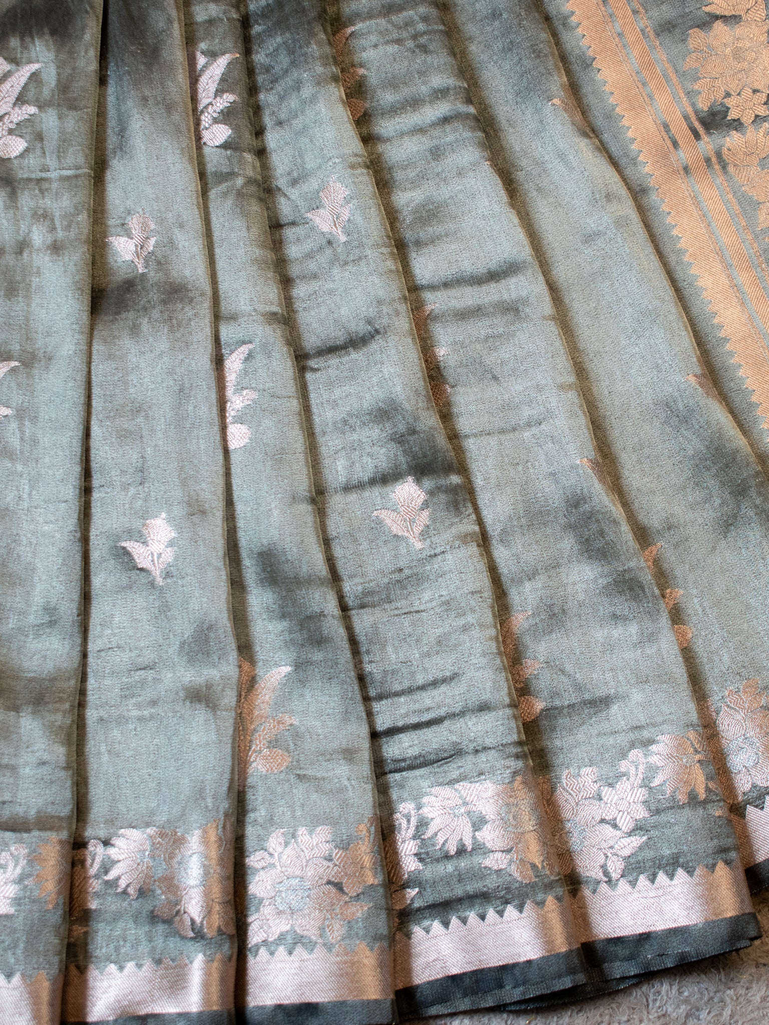 Banarasi Shaded Tissue Saree With Silver Weaving - Grey