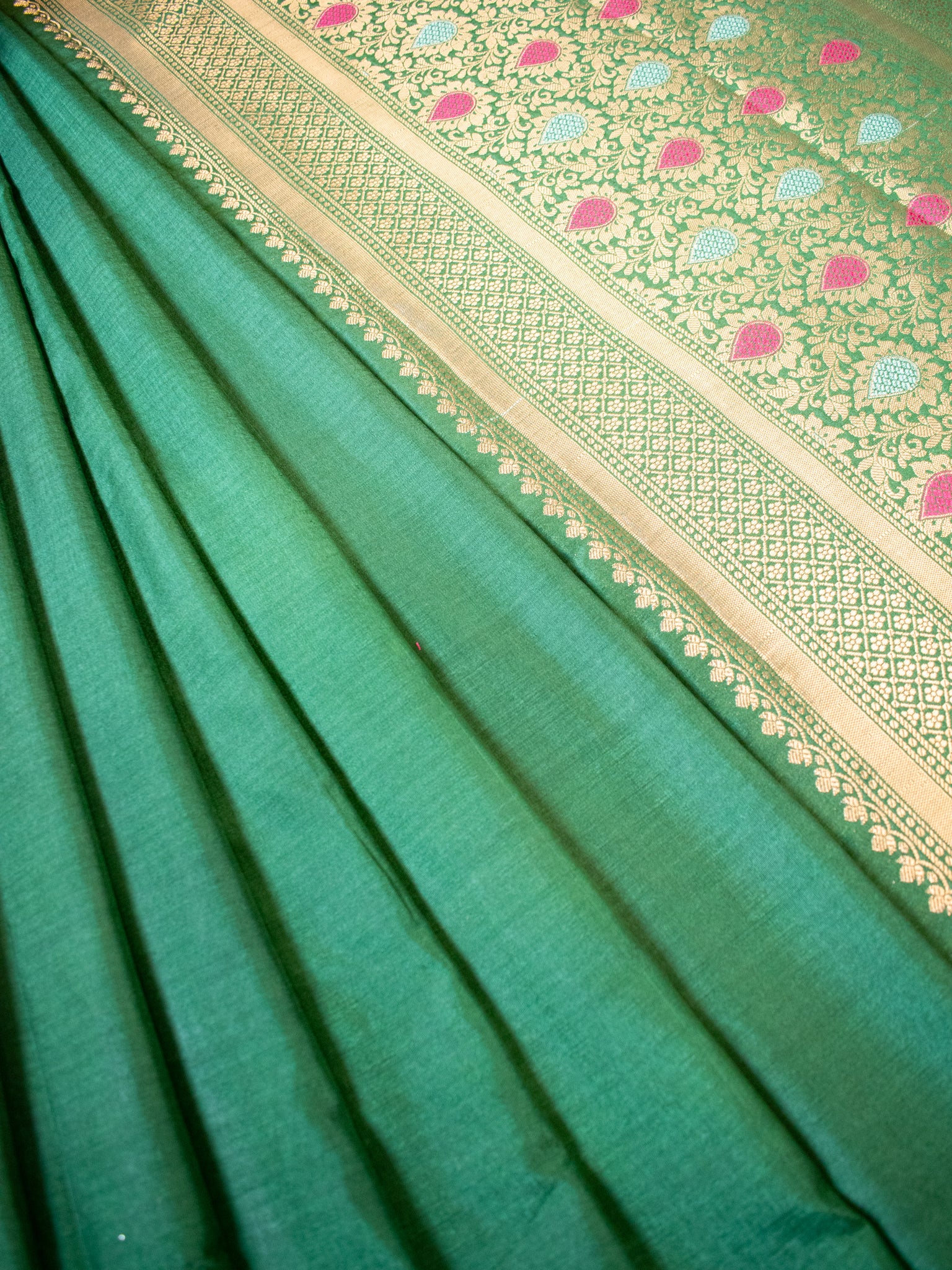 Banarasi Plain Semi Katan Saree With Meena Border- Green