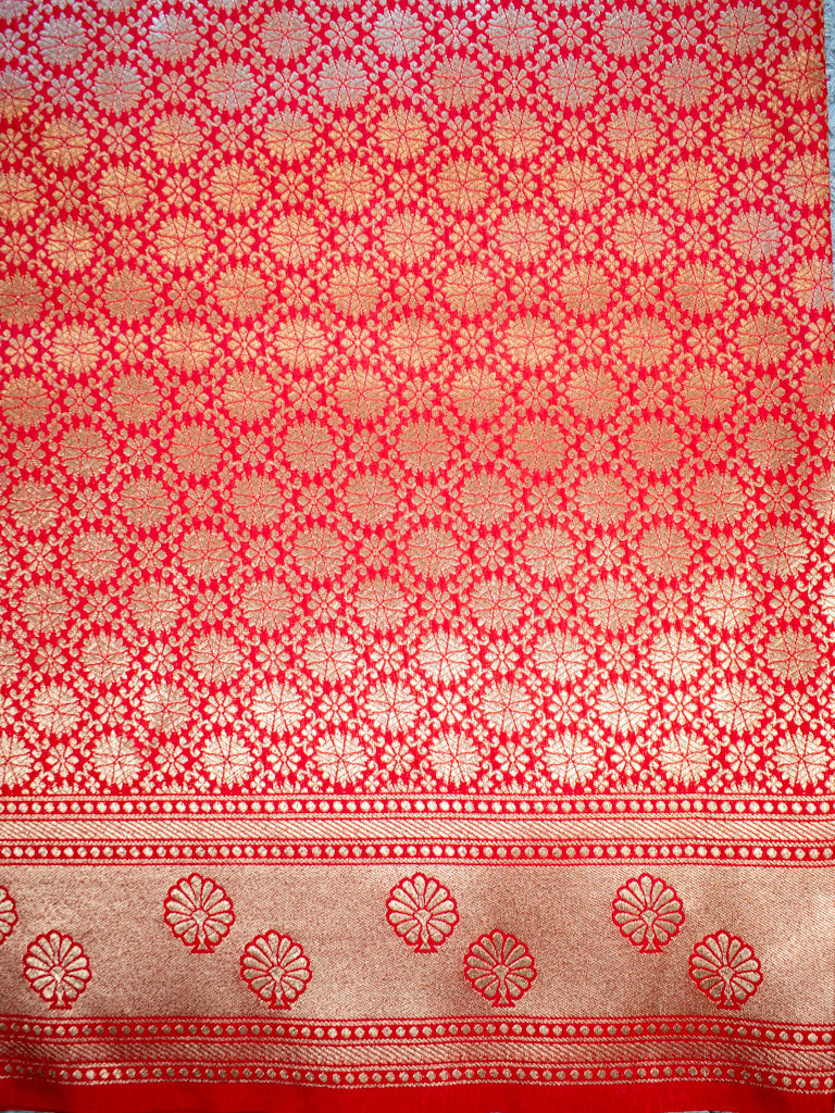 Banarasi Art Katan Silk Saree With Jaal Weaving-Red