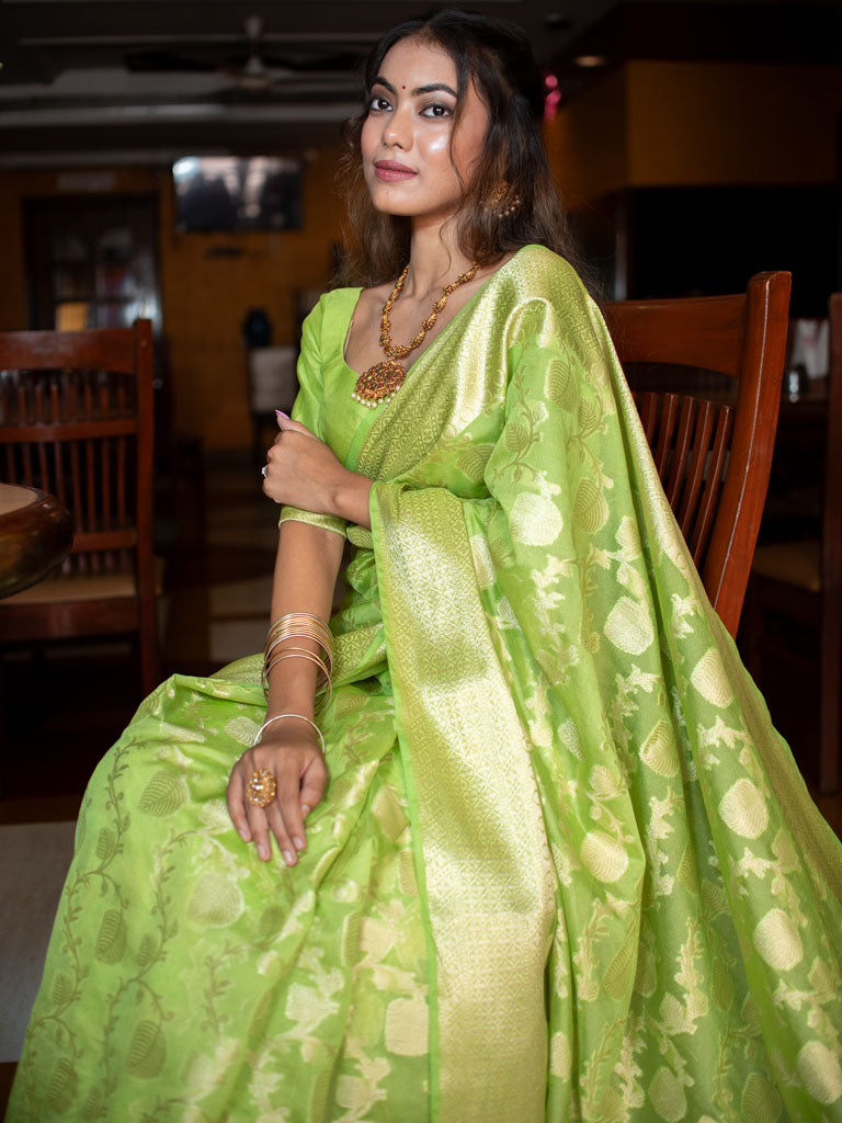 Banarasi Cotton Silk Saree with Jaal Zari Weaving-Green